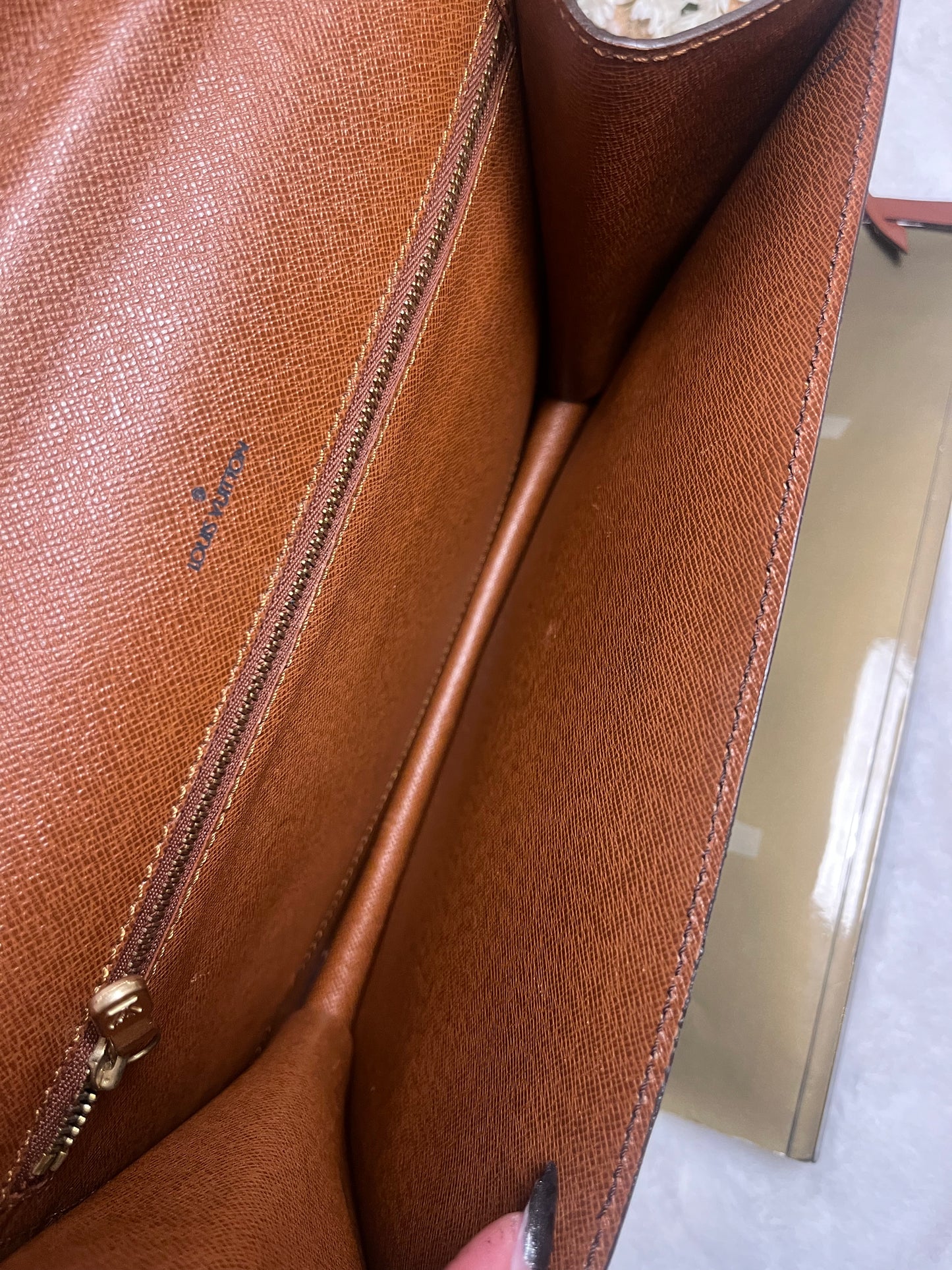 Authentic pre-owned Louis Vuitton Monceau crossbody shoulder bag