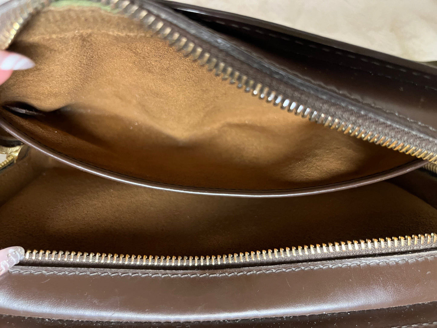 Authentic pre-owned Louis Vuitton st Louis clutch