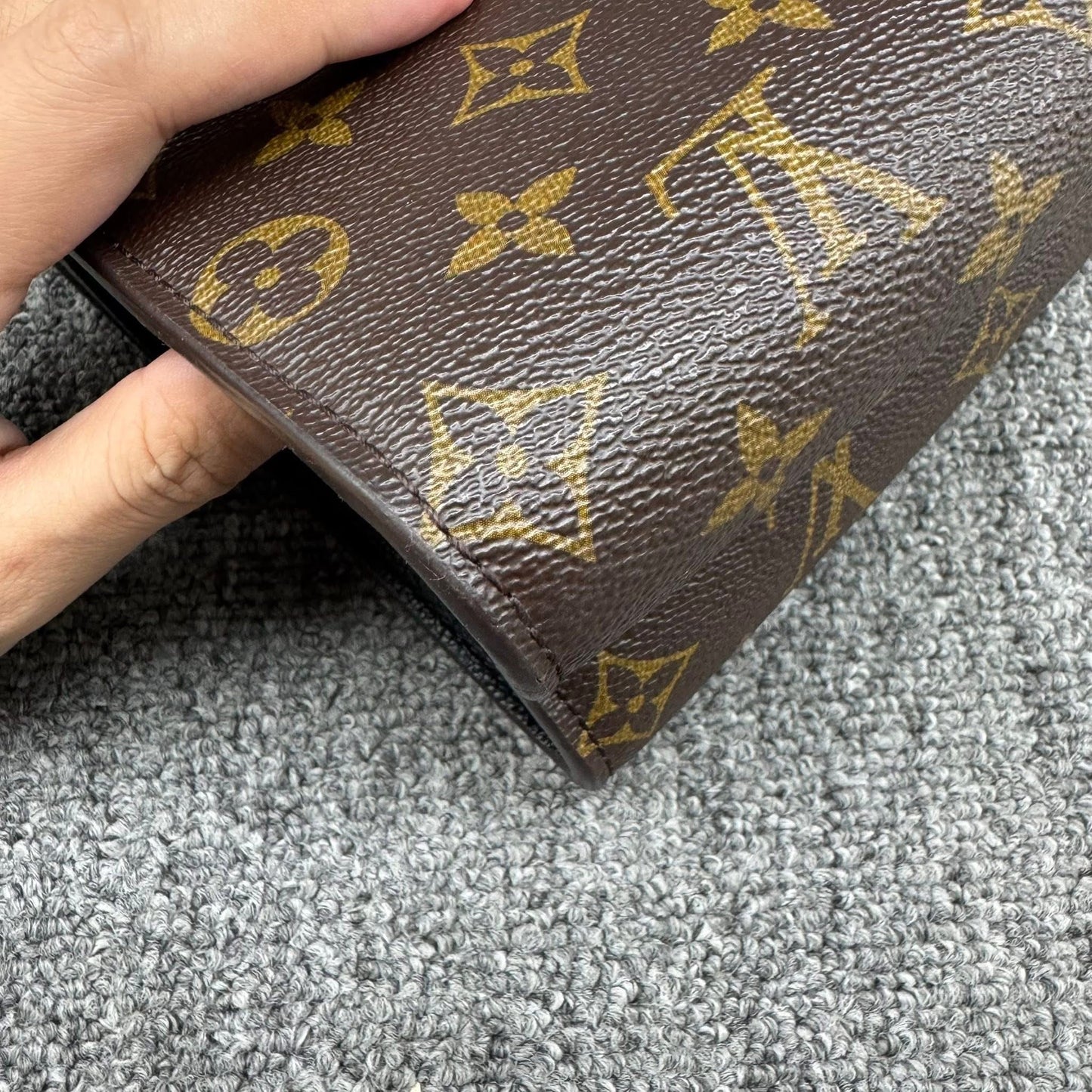 Louis Vuitton Monogram Black Victoire Shoulder Bag