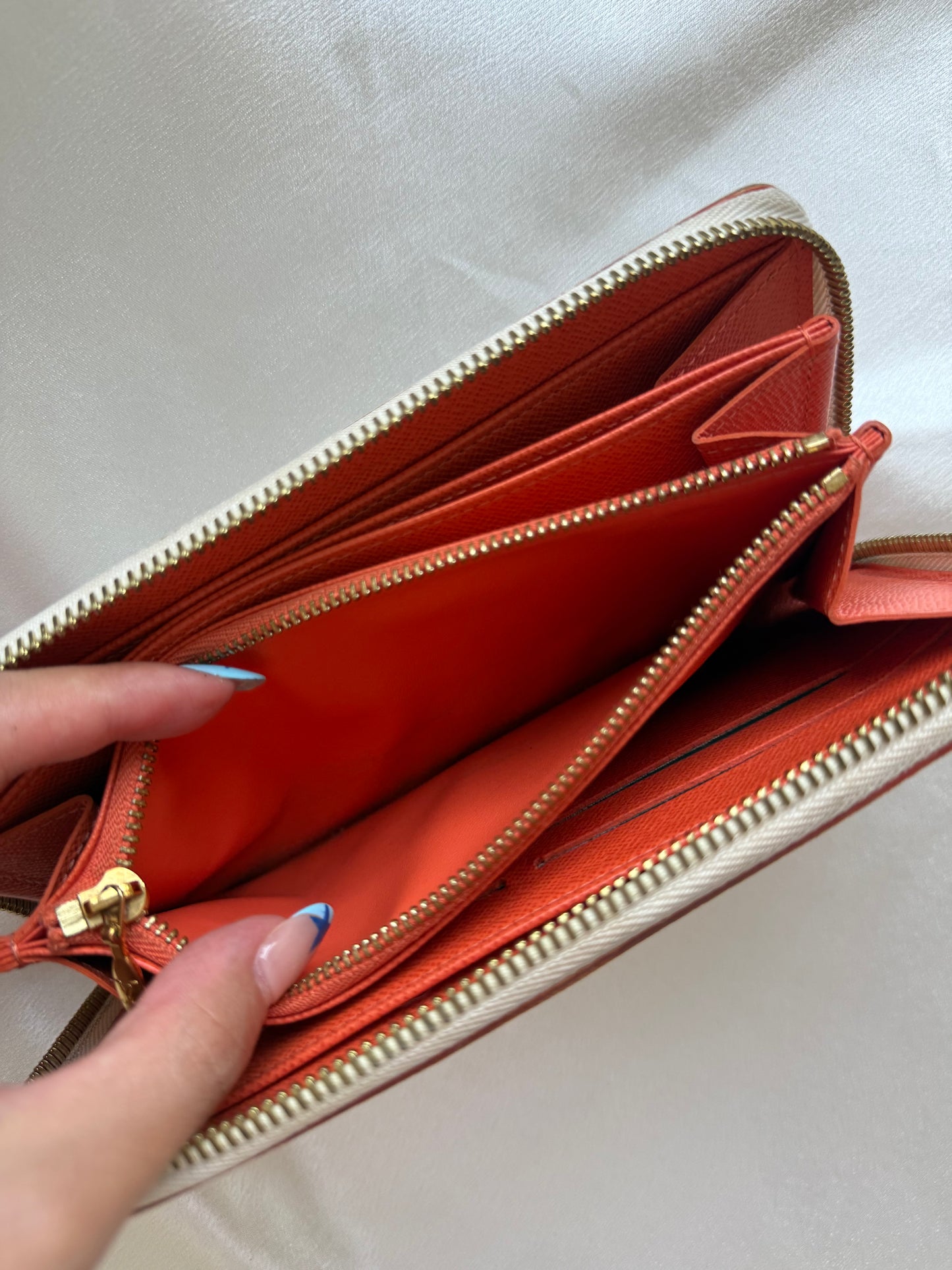 Louis Vuitton Monogram Multicolore Zippy Wallet