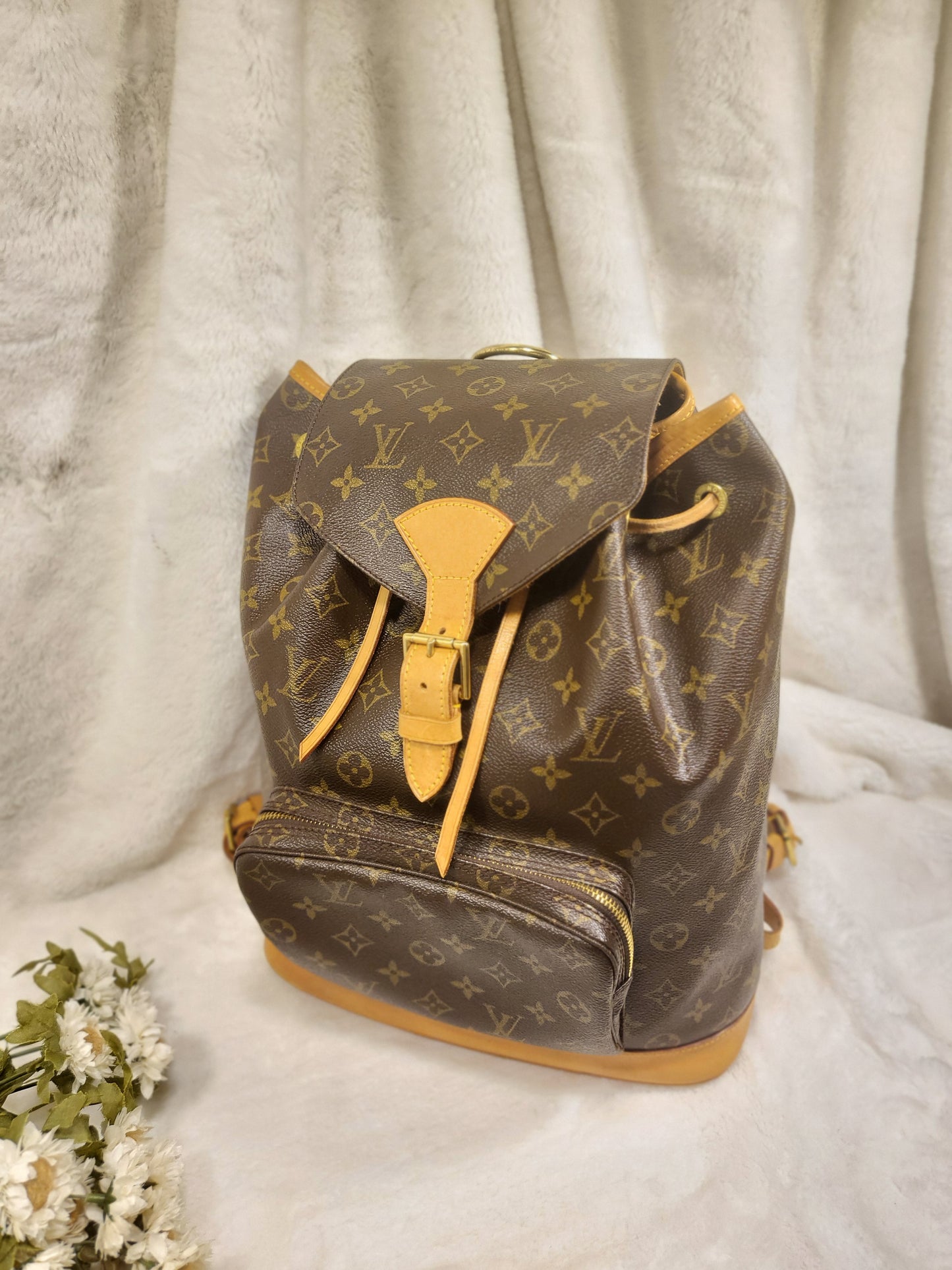 Authentic pre-owned Louis Vuitton Montsouris GM backpack