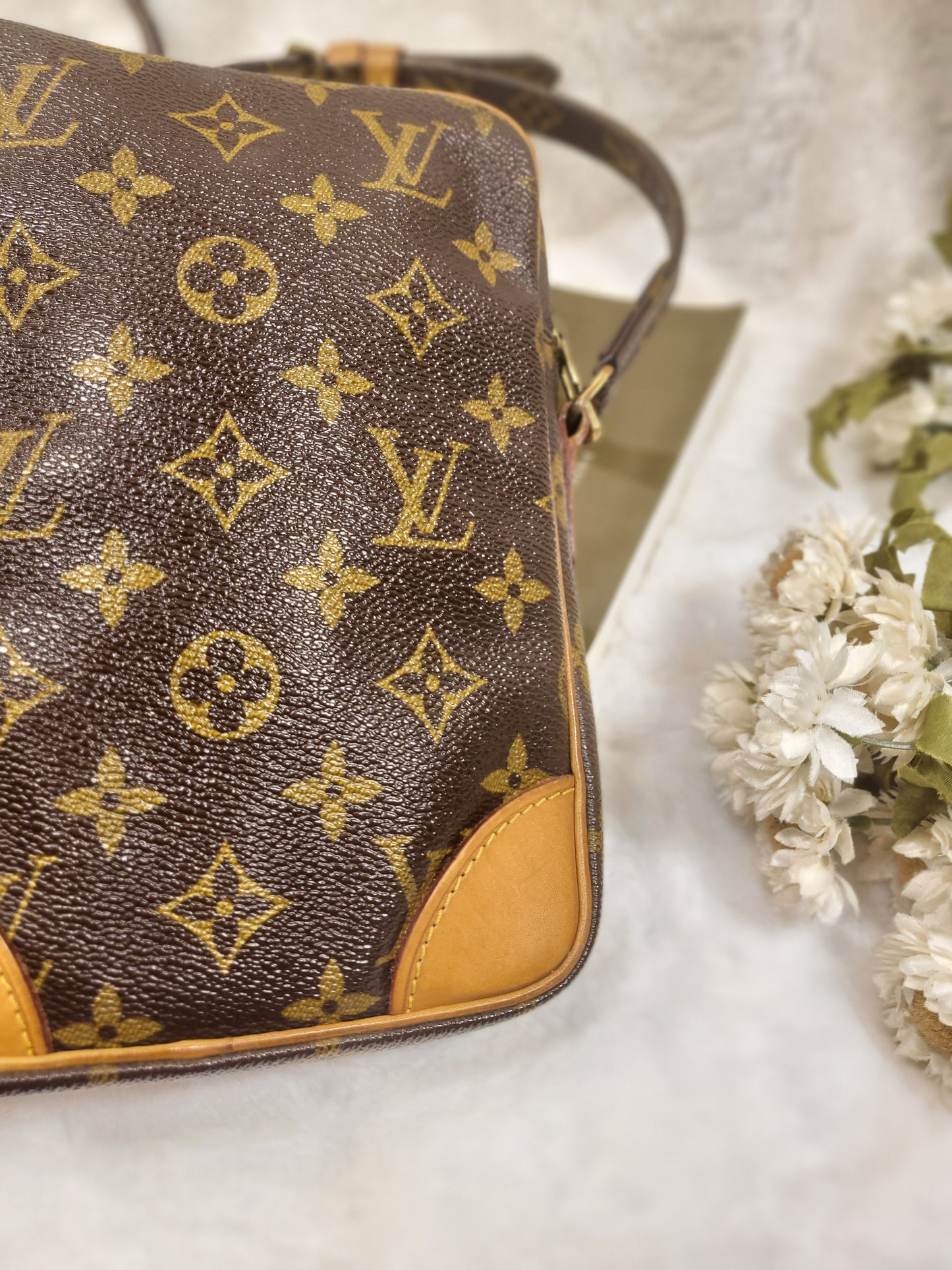 Authentic pre-owned Louis Vuitton Danube pm crossbody shoulder bag