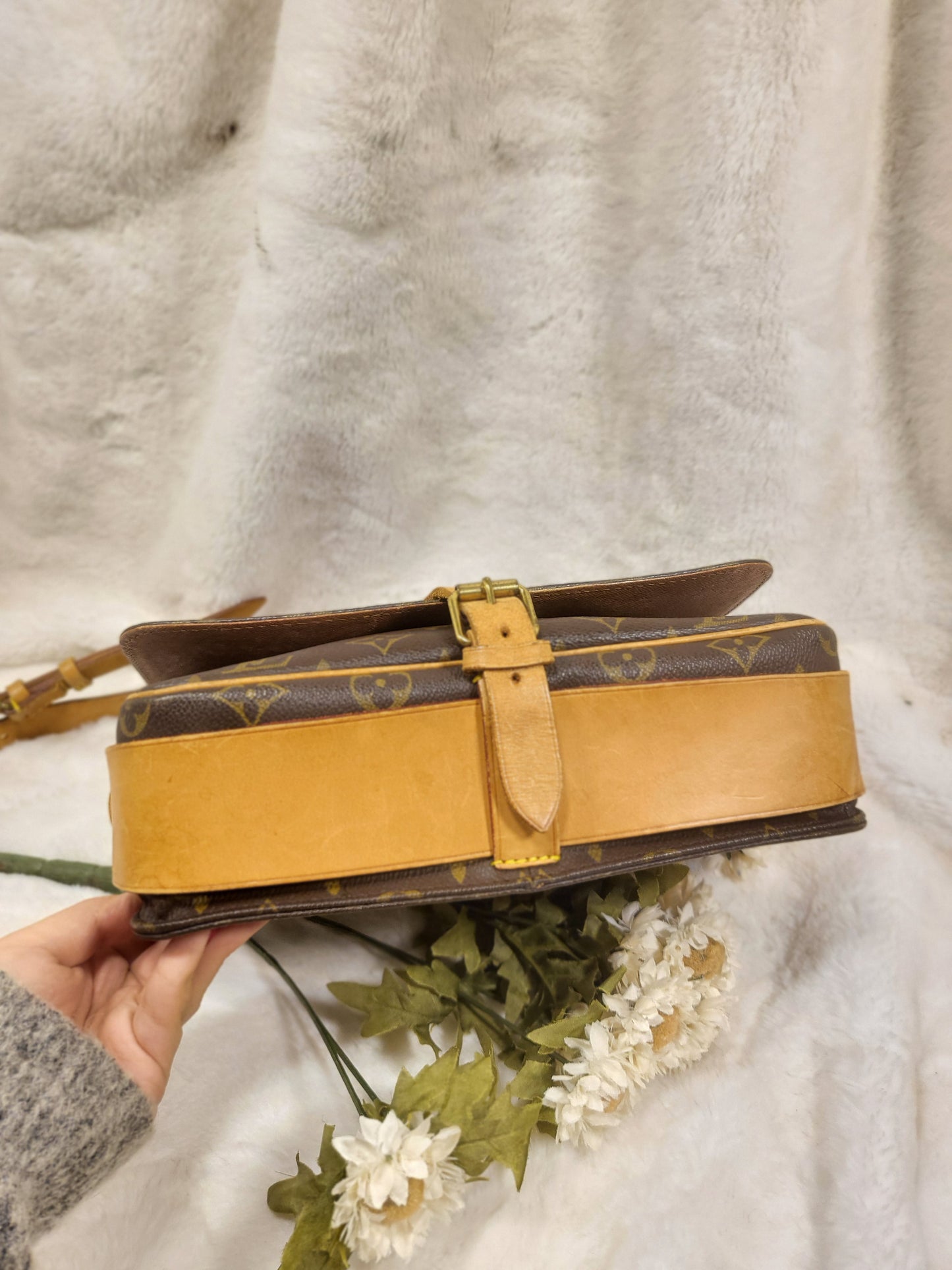 Authentic pre-owned Louis Vuitton Cartouchiere GM crossbody shoulder bag