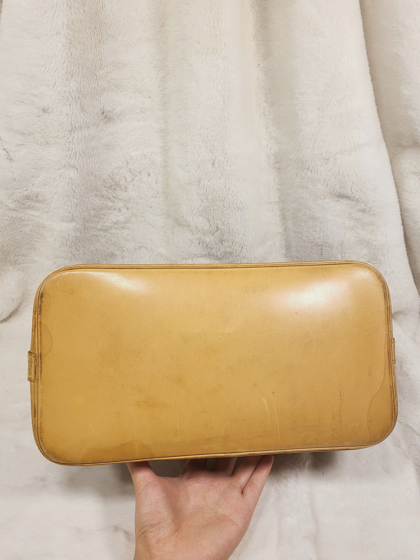 Authentic pre-owned Louis Vuitton Alma pm
