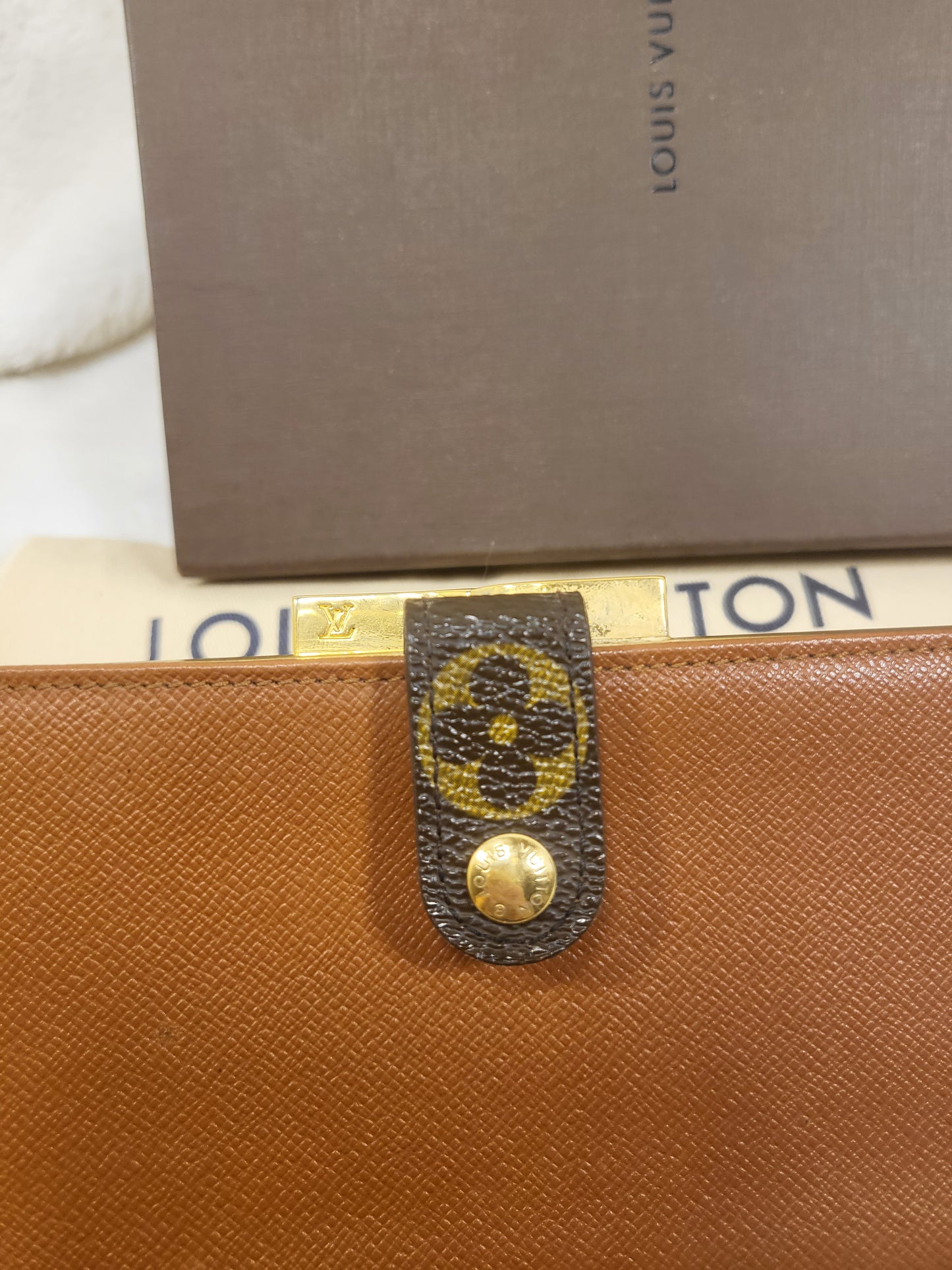 Authentic pre-owned Louis Vuitton Continental wallet