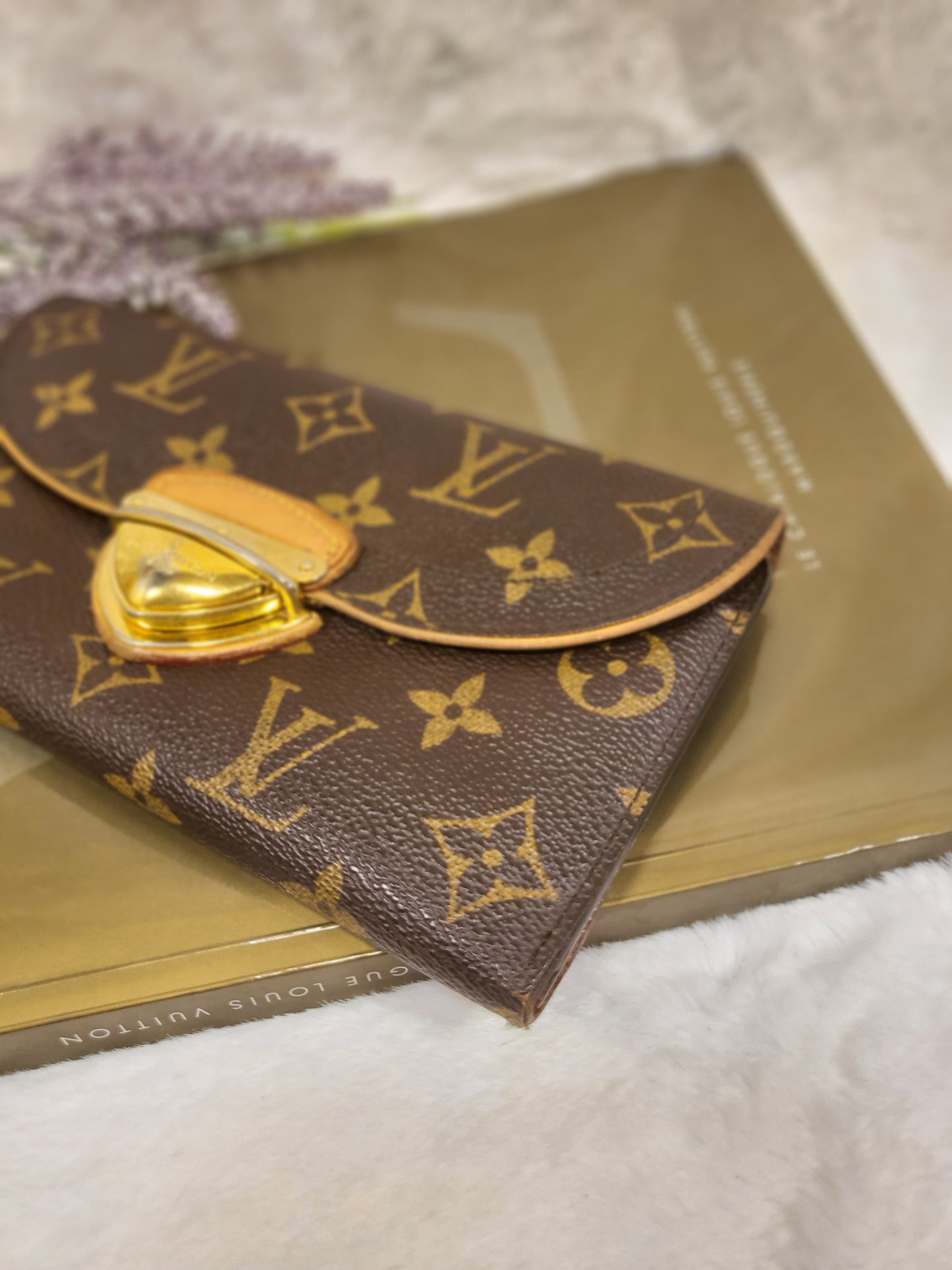 Authentic pre-owned Louis Vuitton Portefeuille Eugenie long wallet