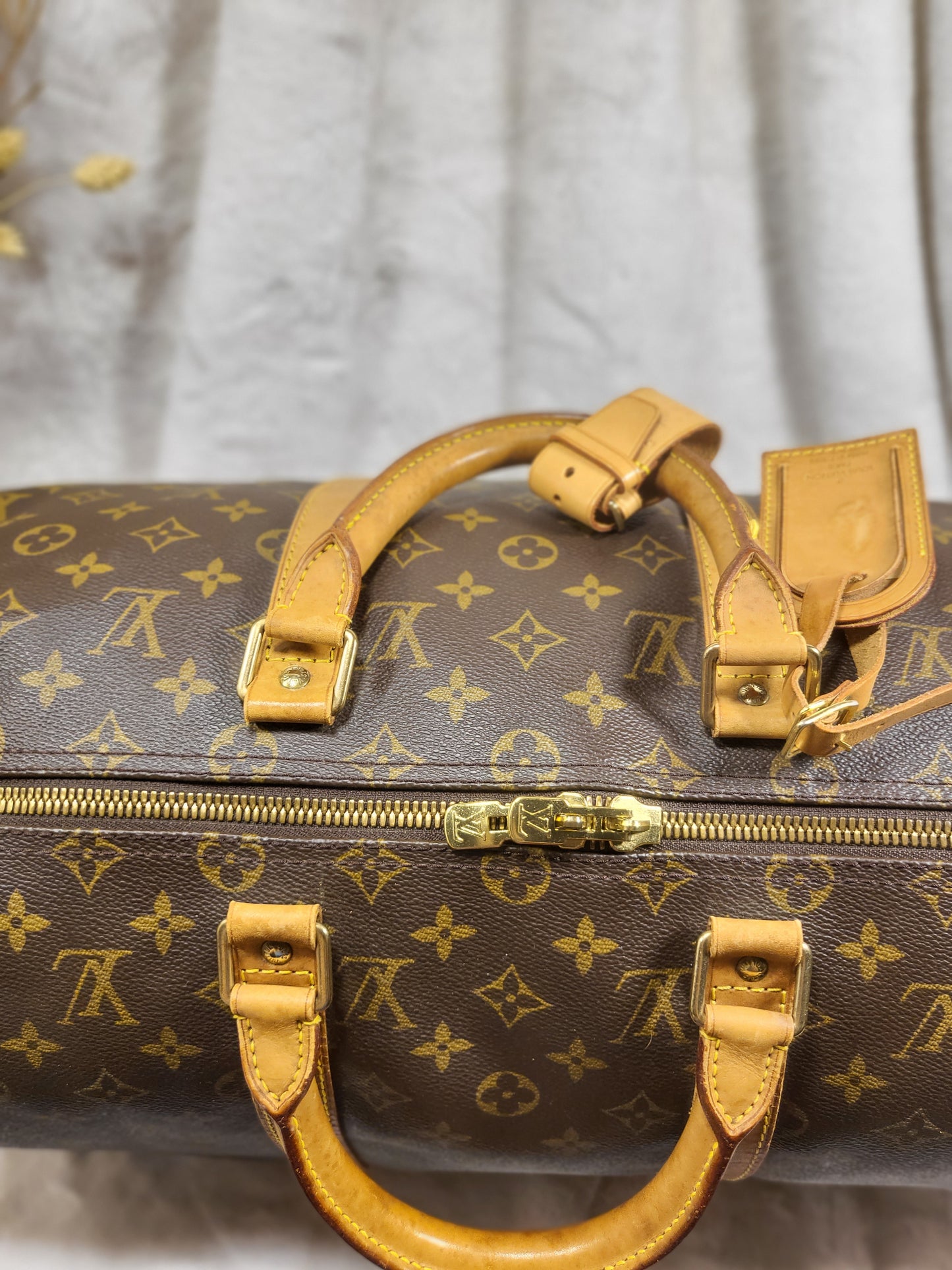 Authentic pre-owned Louis Vuitton Keepall 50 bandoliere travel luggage bag