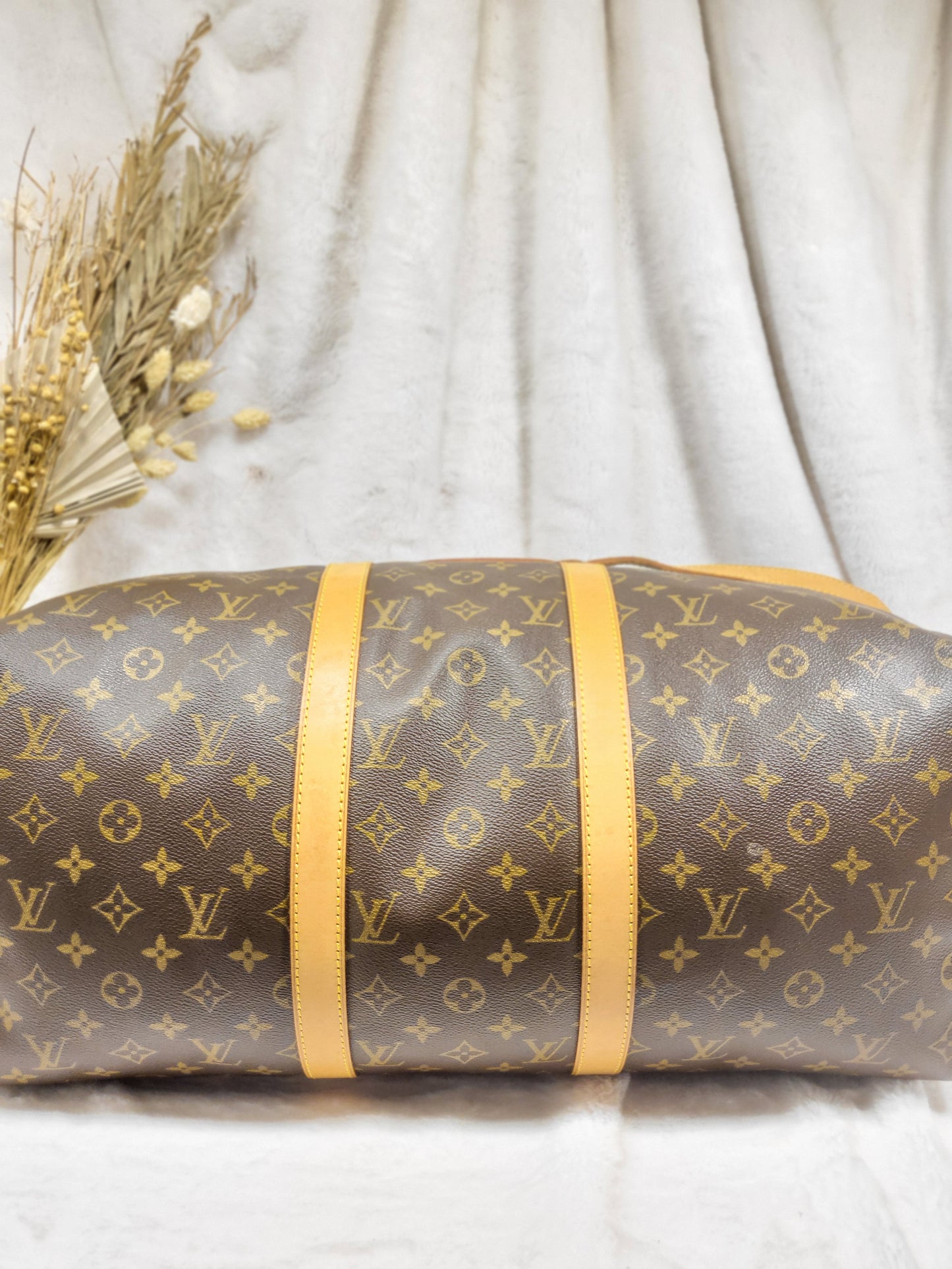 Authentic pre-owned Louis Vuitton Keepall 50 bandoliere travel luggage bag