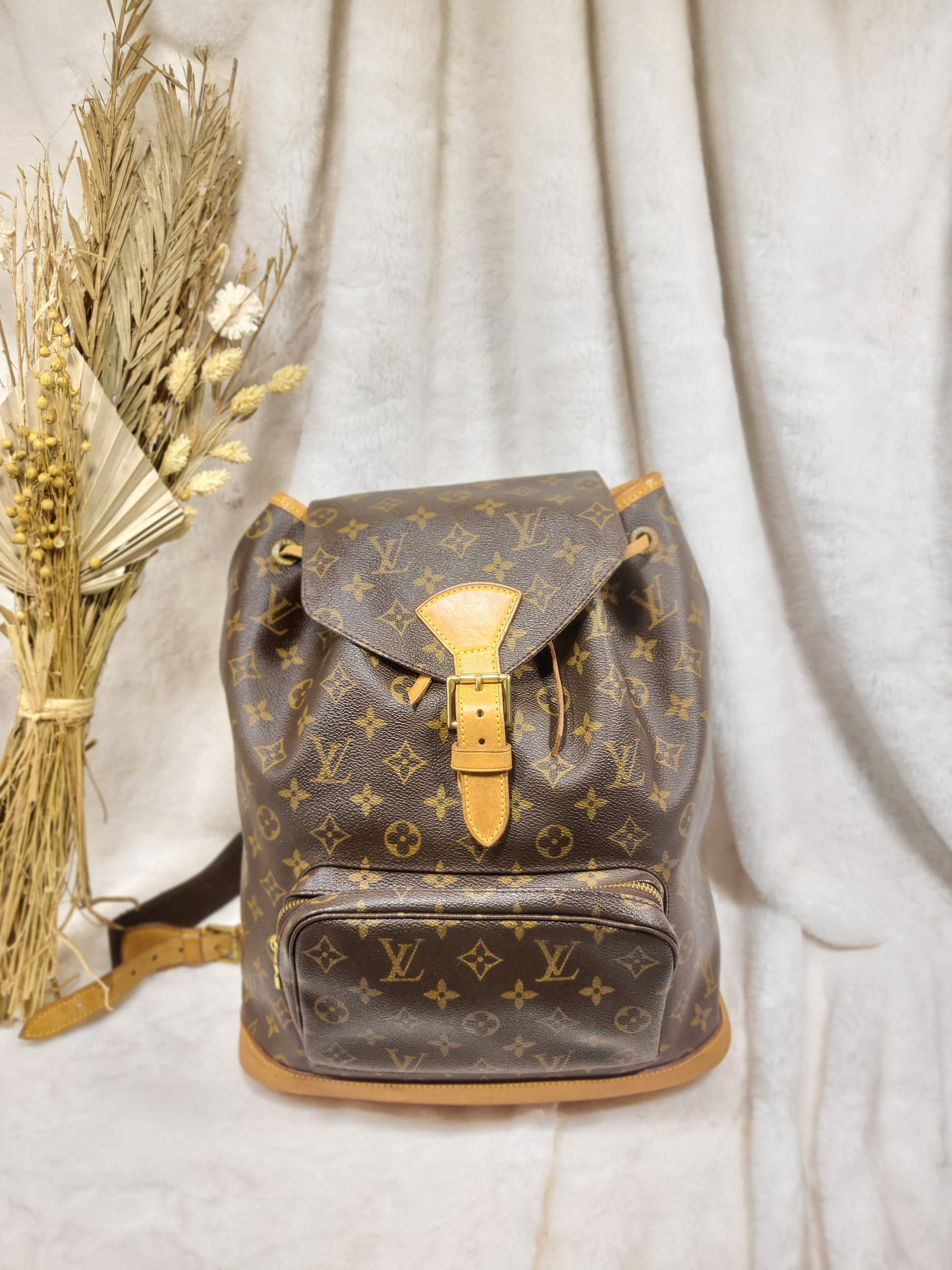 Authentic pre-owned Louis Vuitton Montsouris GM backpack