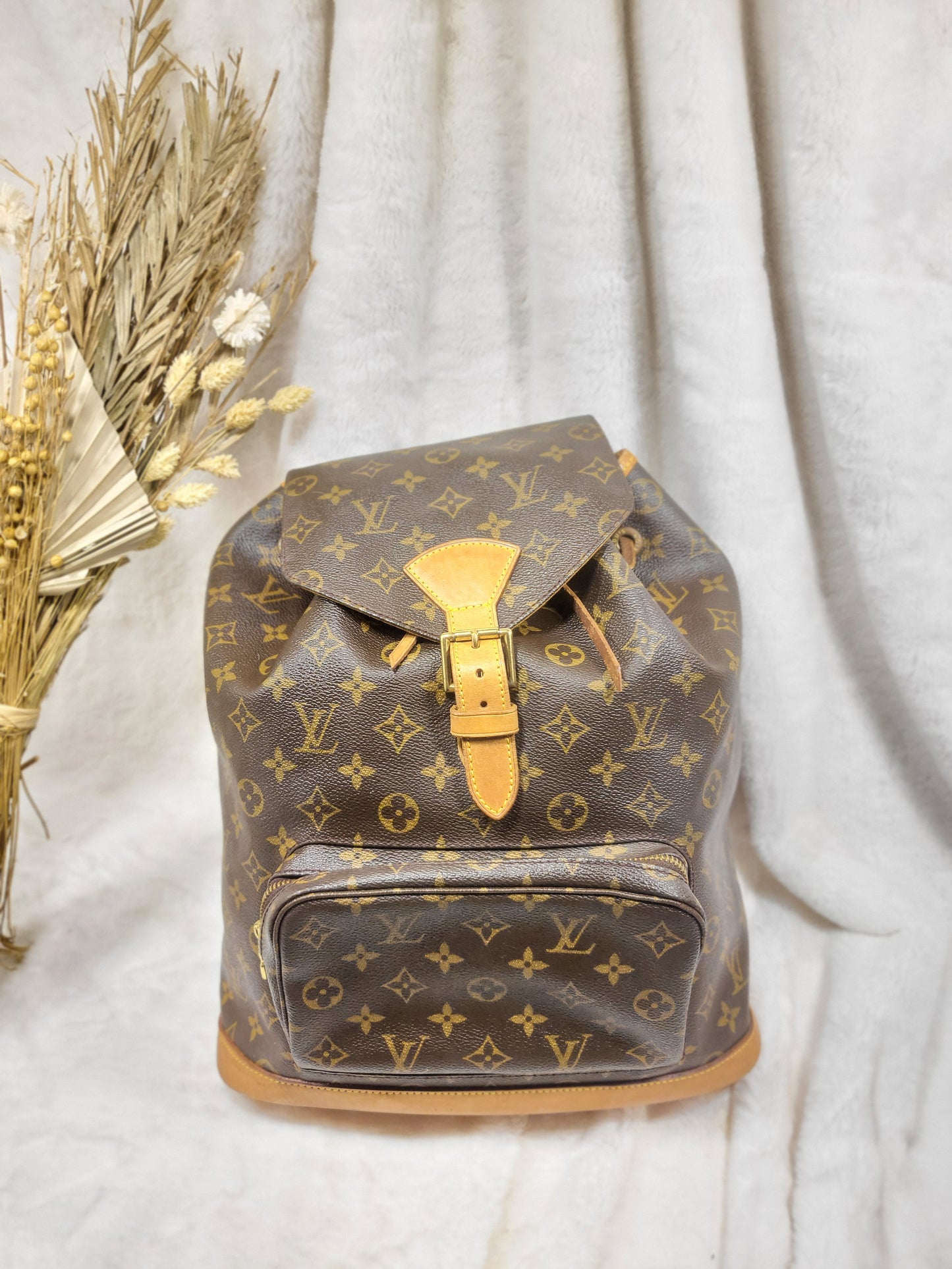 Authentic pre-owned Louis Vuitton Montsouris GM backpack