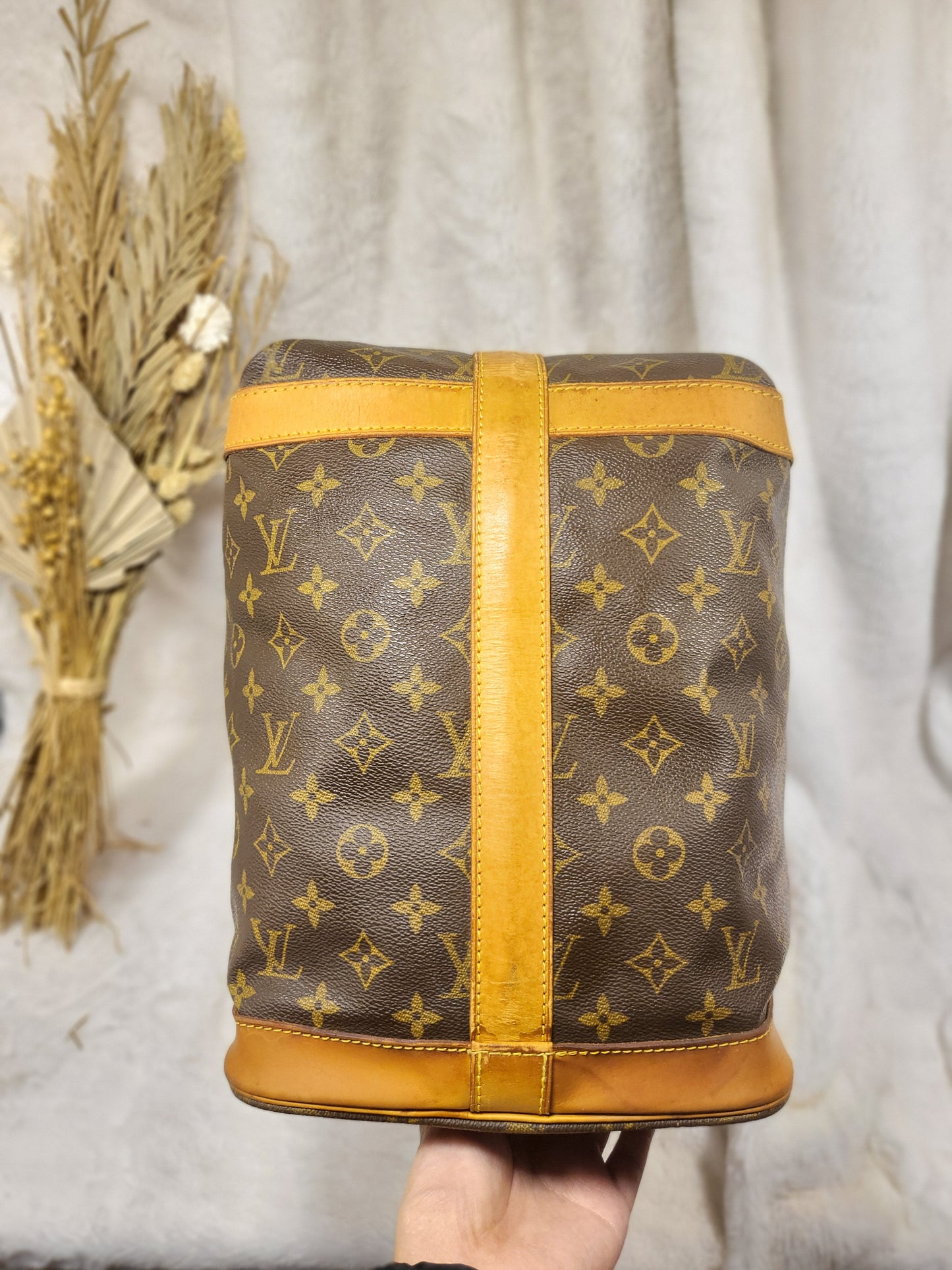Authentic pre-owned Louis Vuitton Cruiser 40