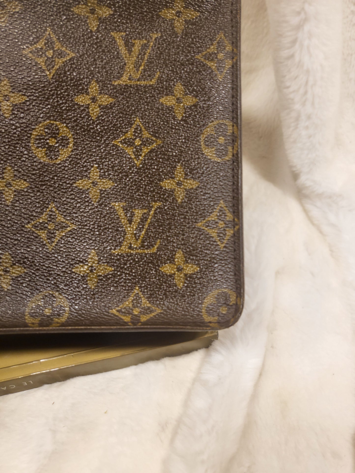 Authentic pre-owned Louis Vuitton Pochette Homme clutch