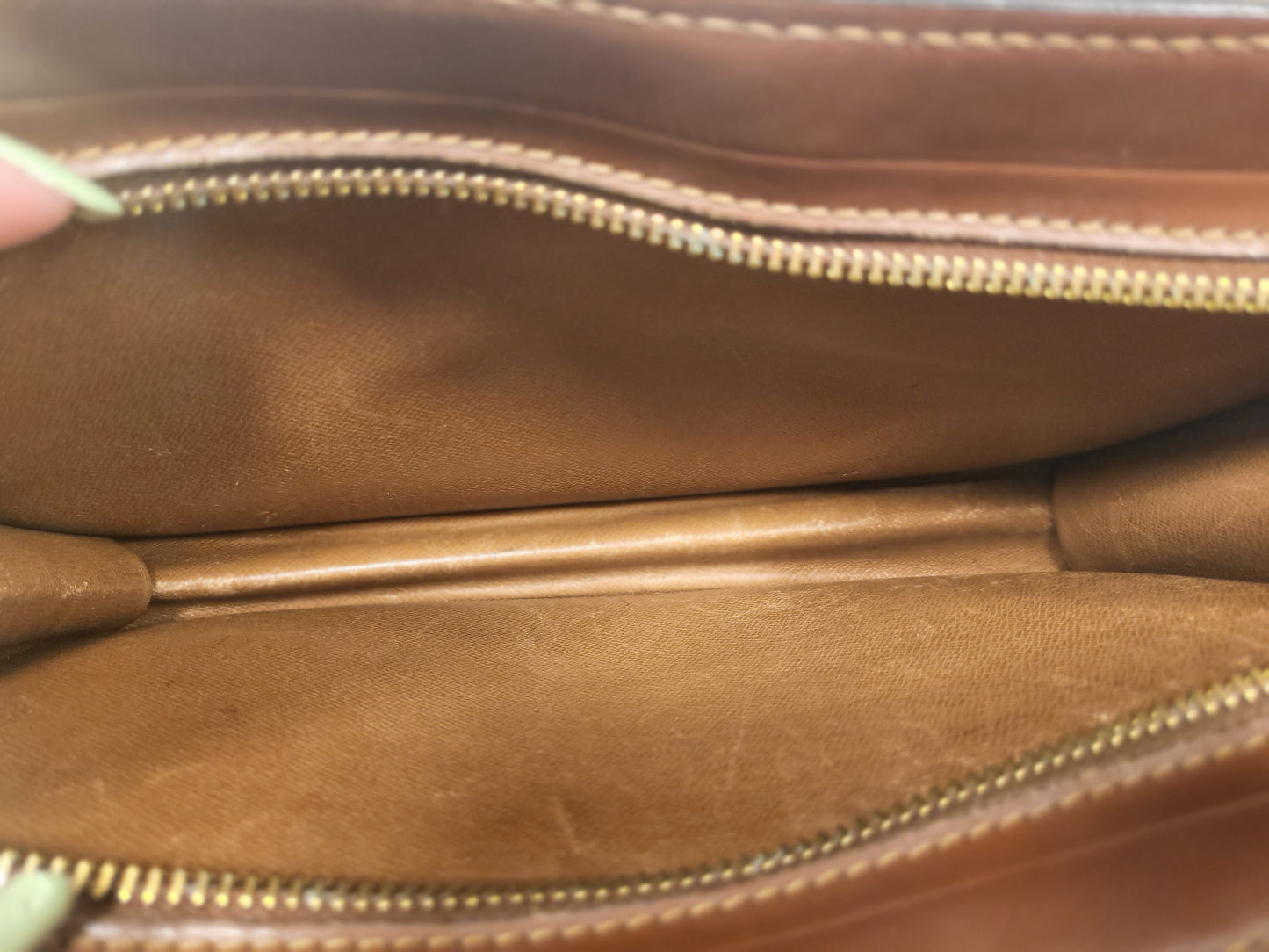 Authentic pre-owned Louis Vuitton Pochette Homme clutch