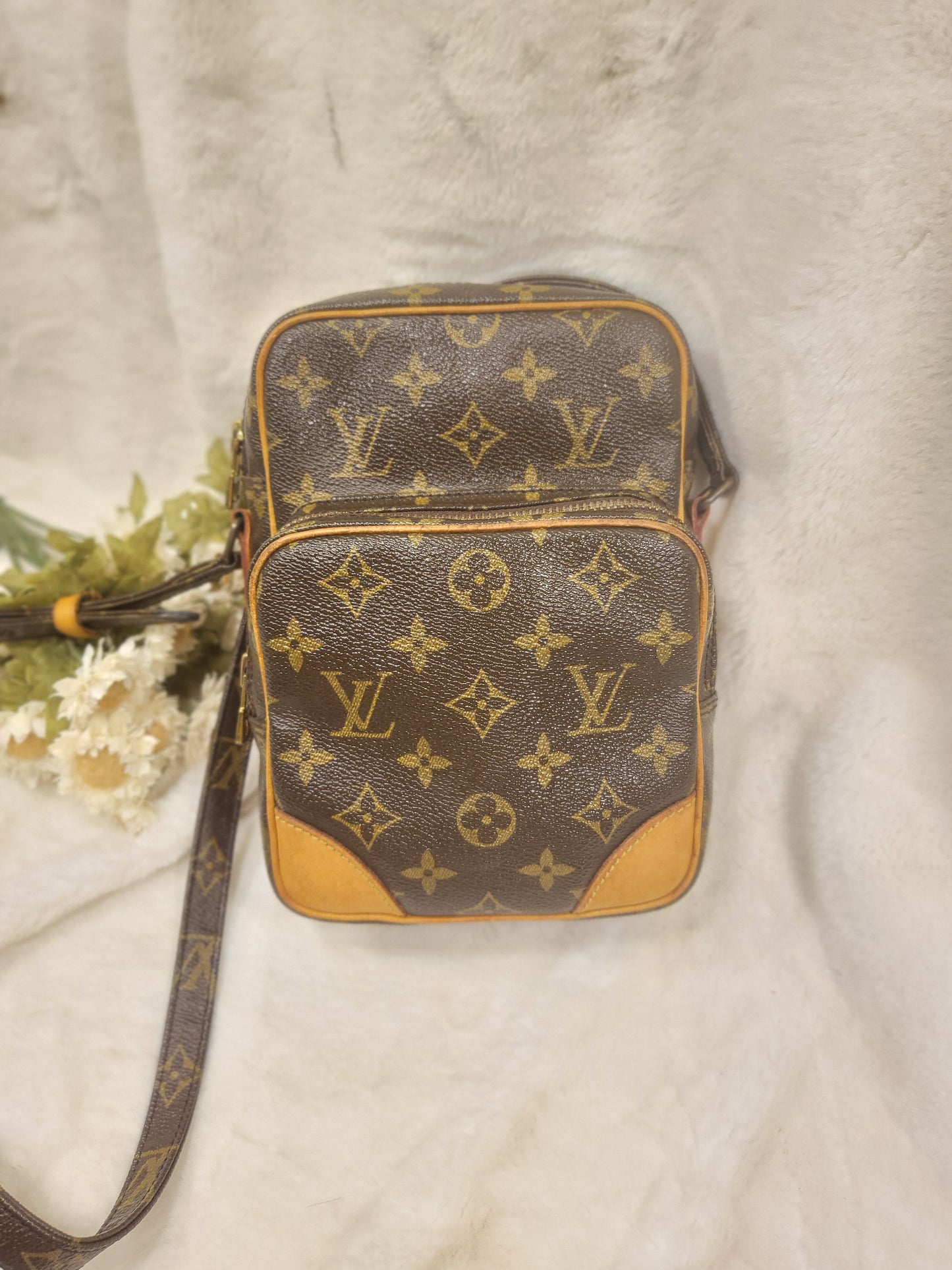 Authentic pre-owned Louis Vuitton Amazone pm crossbody shoulder bag