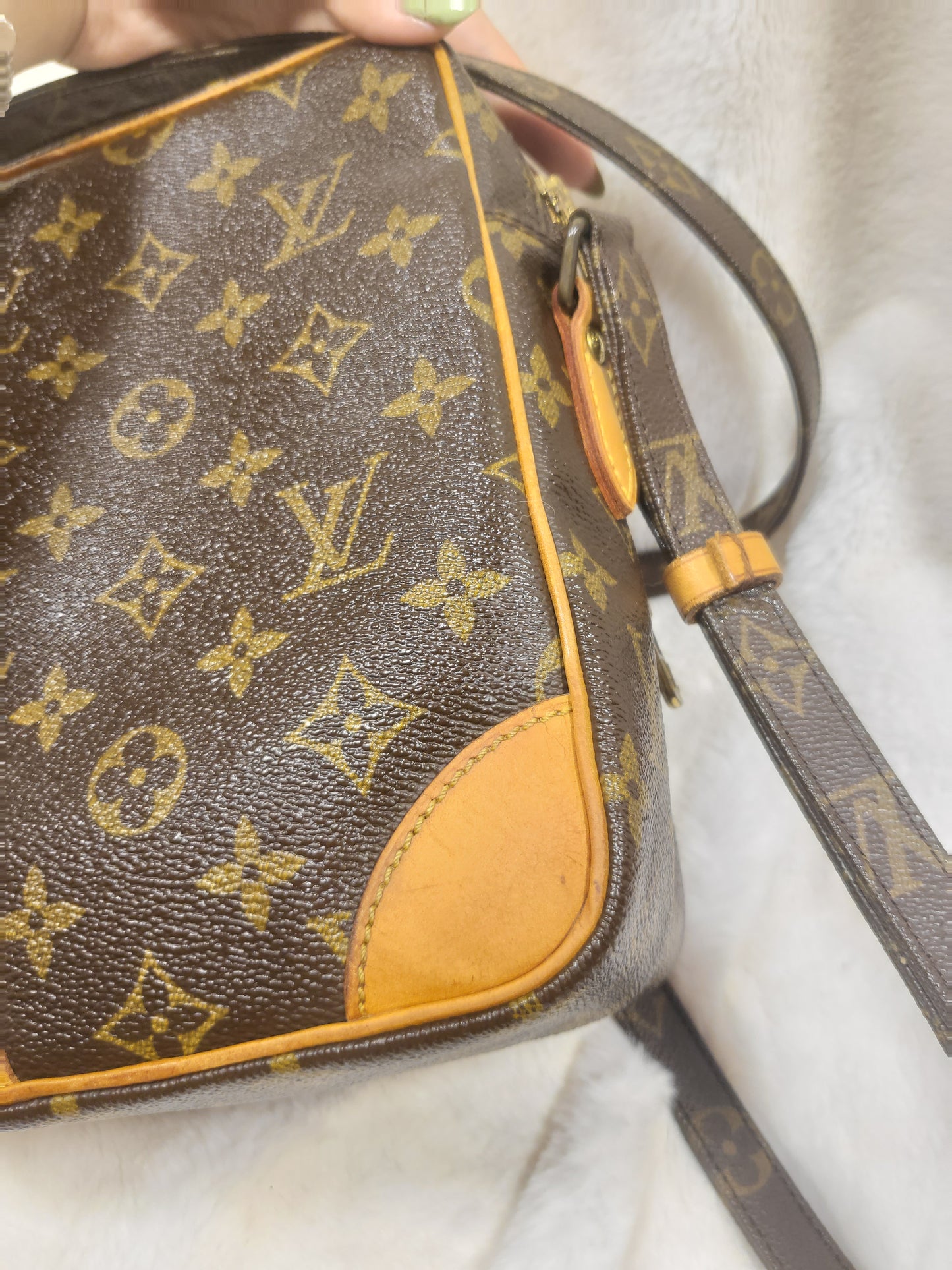 Authentic pre-owned Louis Vuitton Amazone pm crossbody shoulder bag