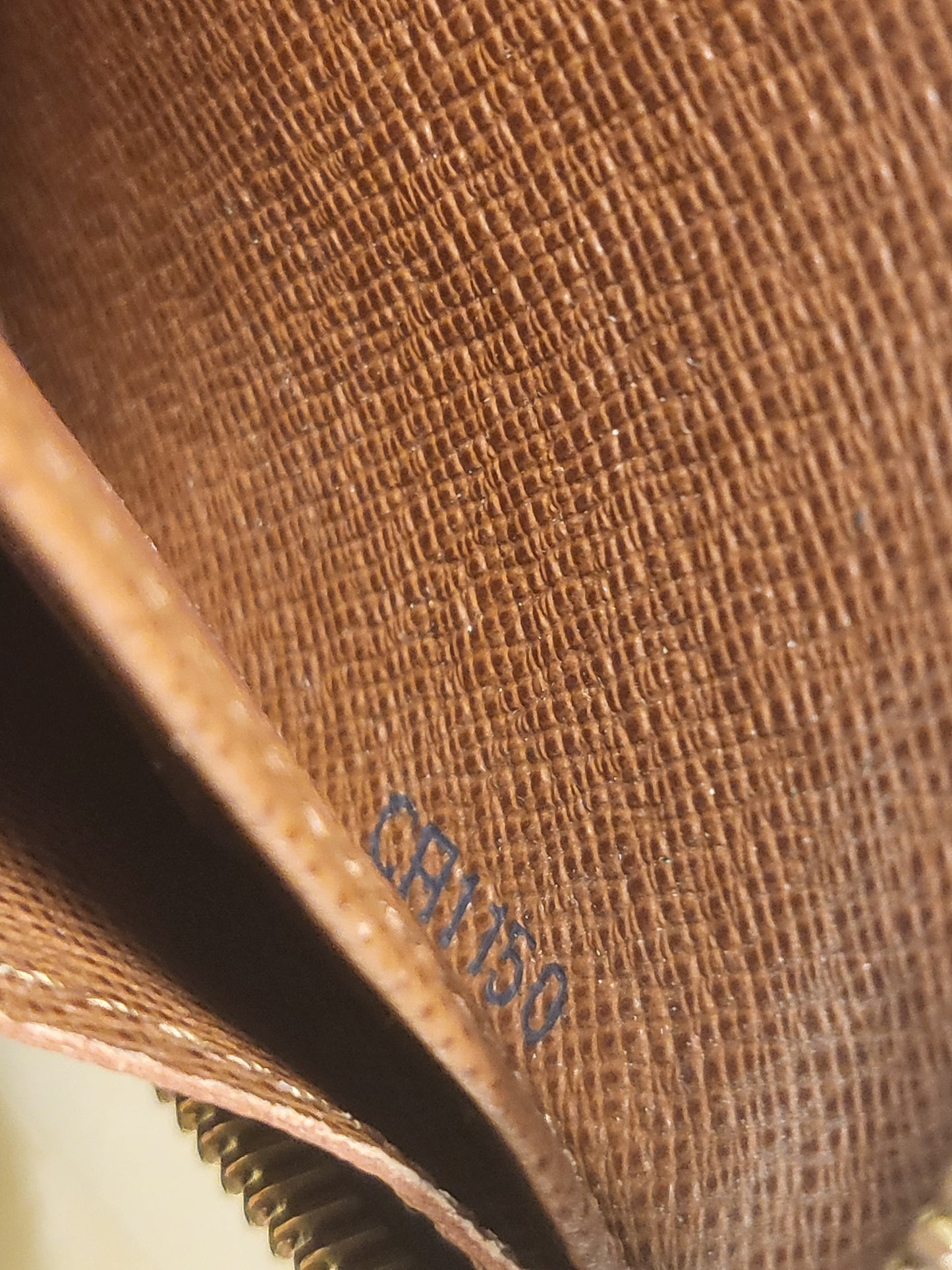 Authentic pre-owned Louis Vuitton Zippy wallet monogram