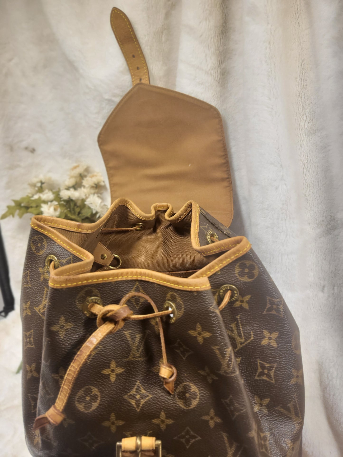 Authentic pre-owned Louis Vuitton Montsouris GM backpack