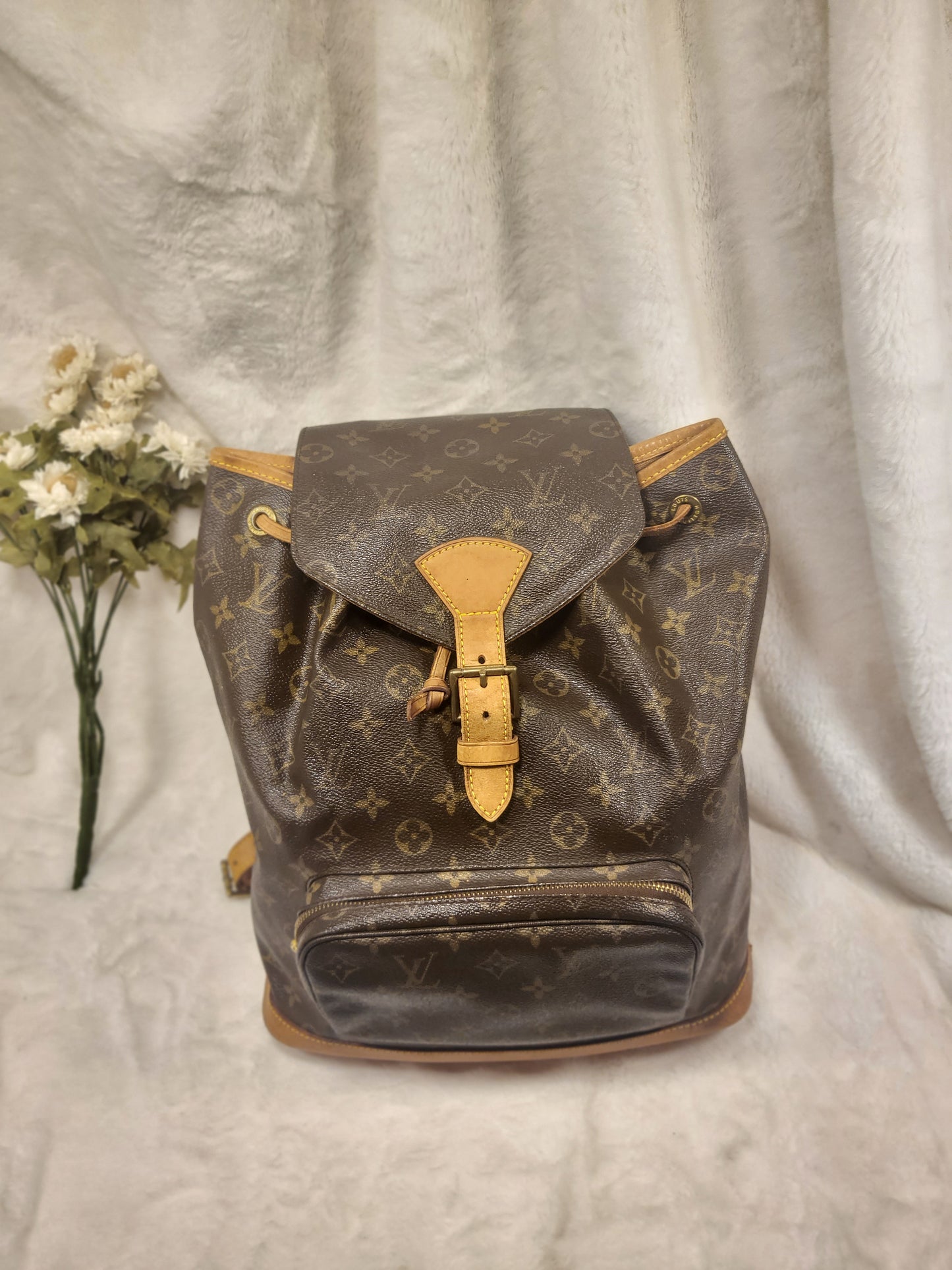 Authentic pre-owned Louis Vuitton Montsouris GM backpack