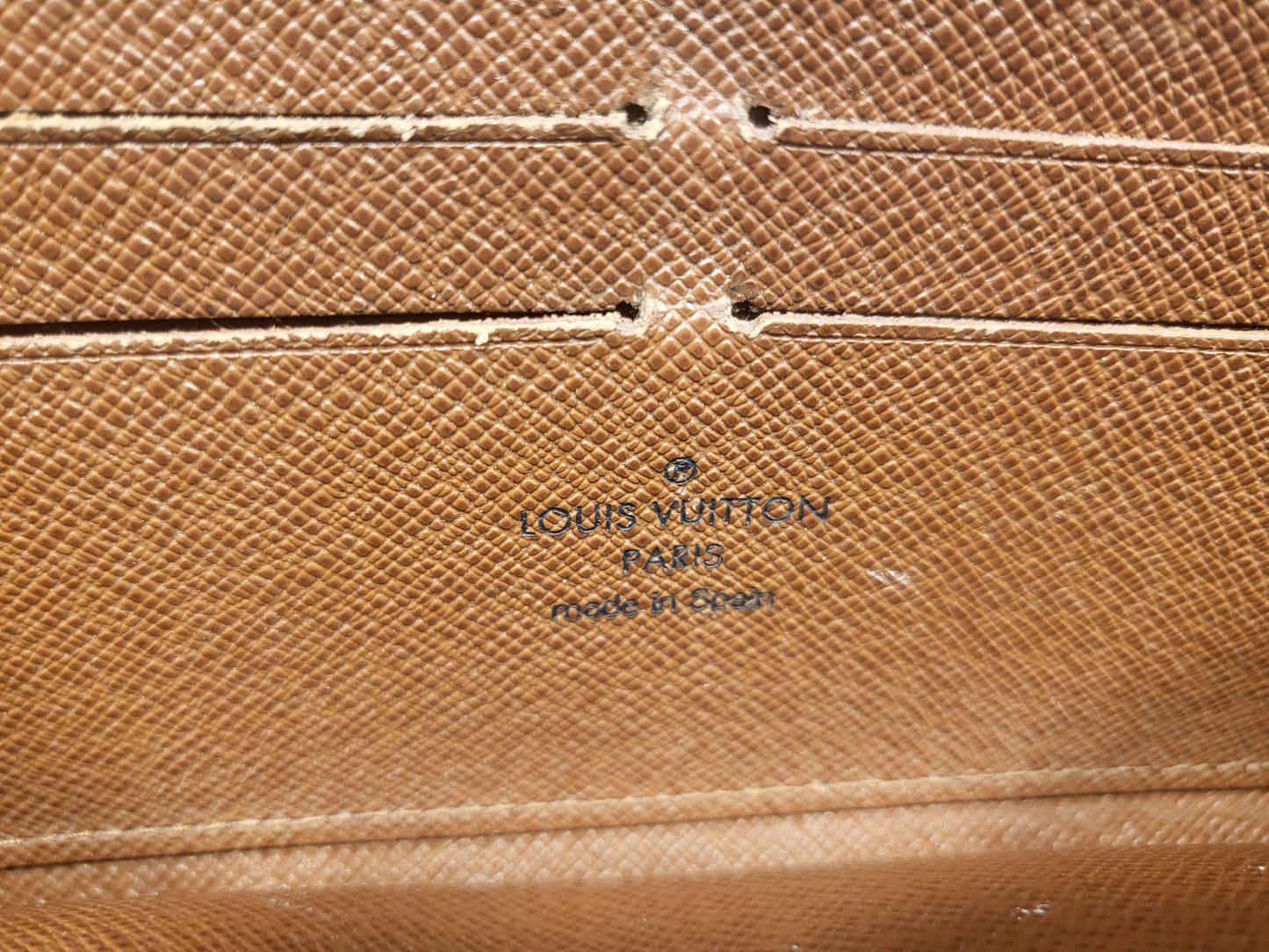 Authentic pre-owned Louis Vuitton monogram compact zippy wallet
