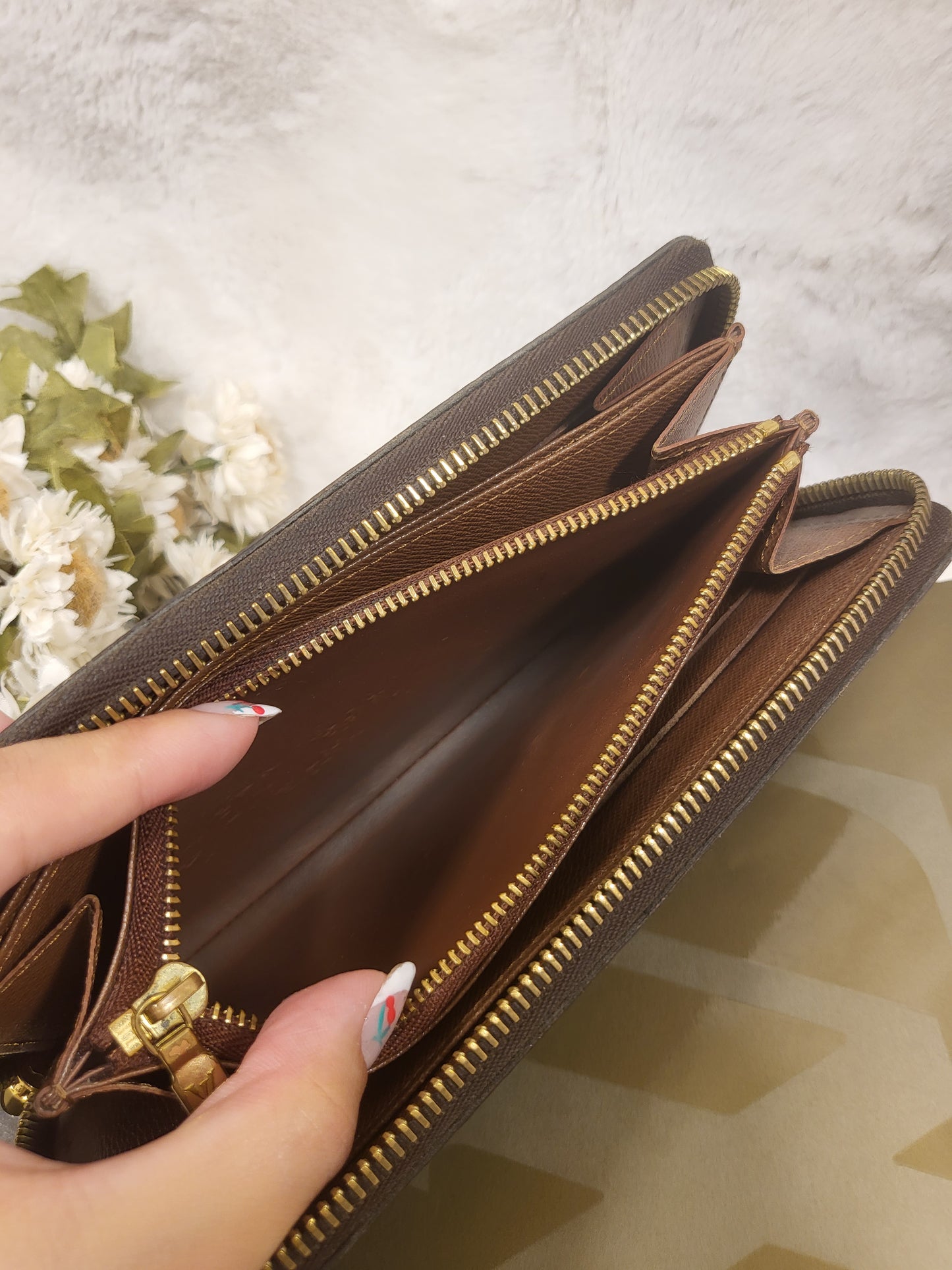 Authentic pre-owned Louis Vuitton monogram compact zippy wallet