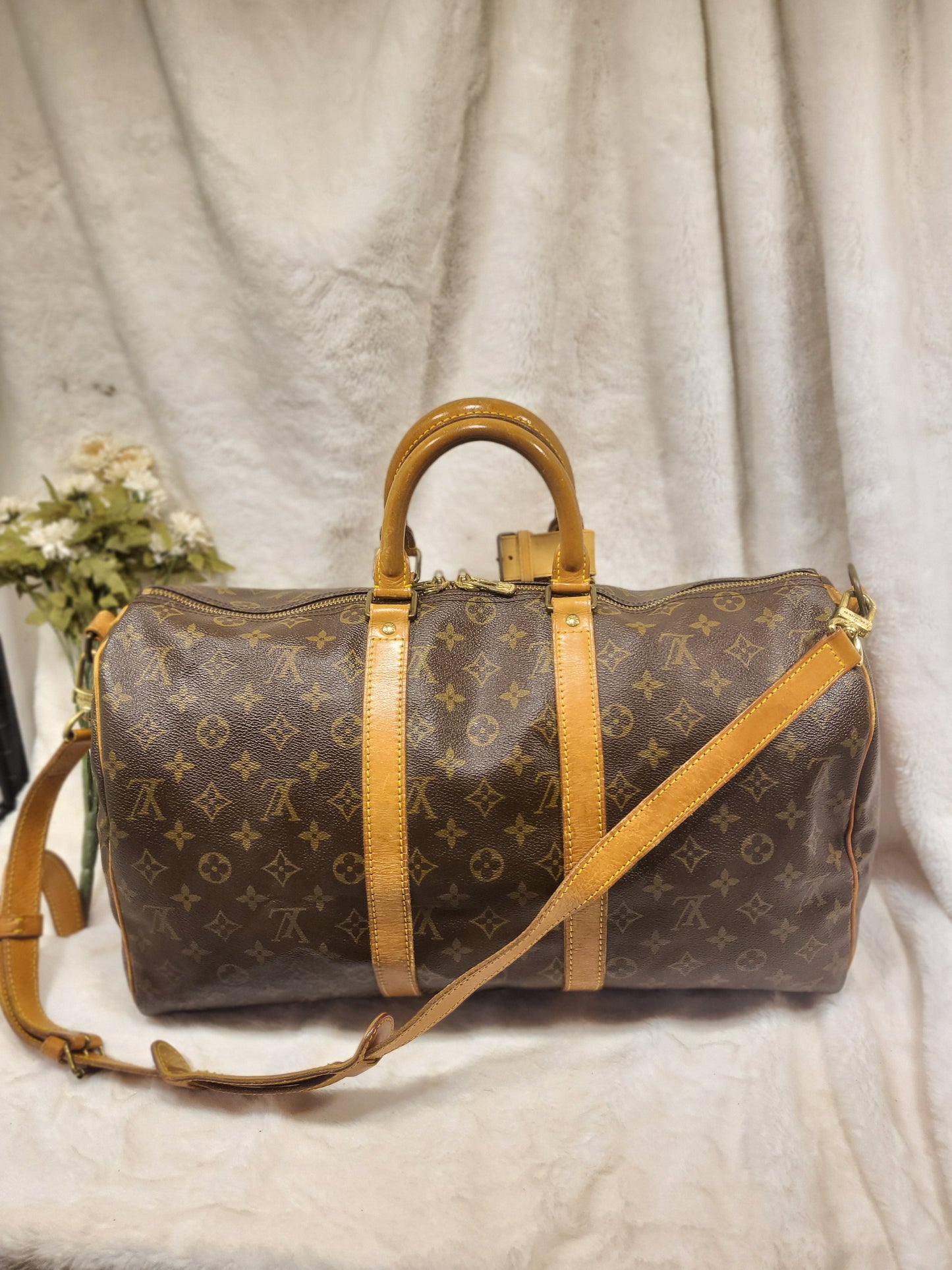 Authentic pre-owned Louis Vuitton Keepall 45 bandoliere travel luggage bag