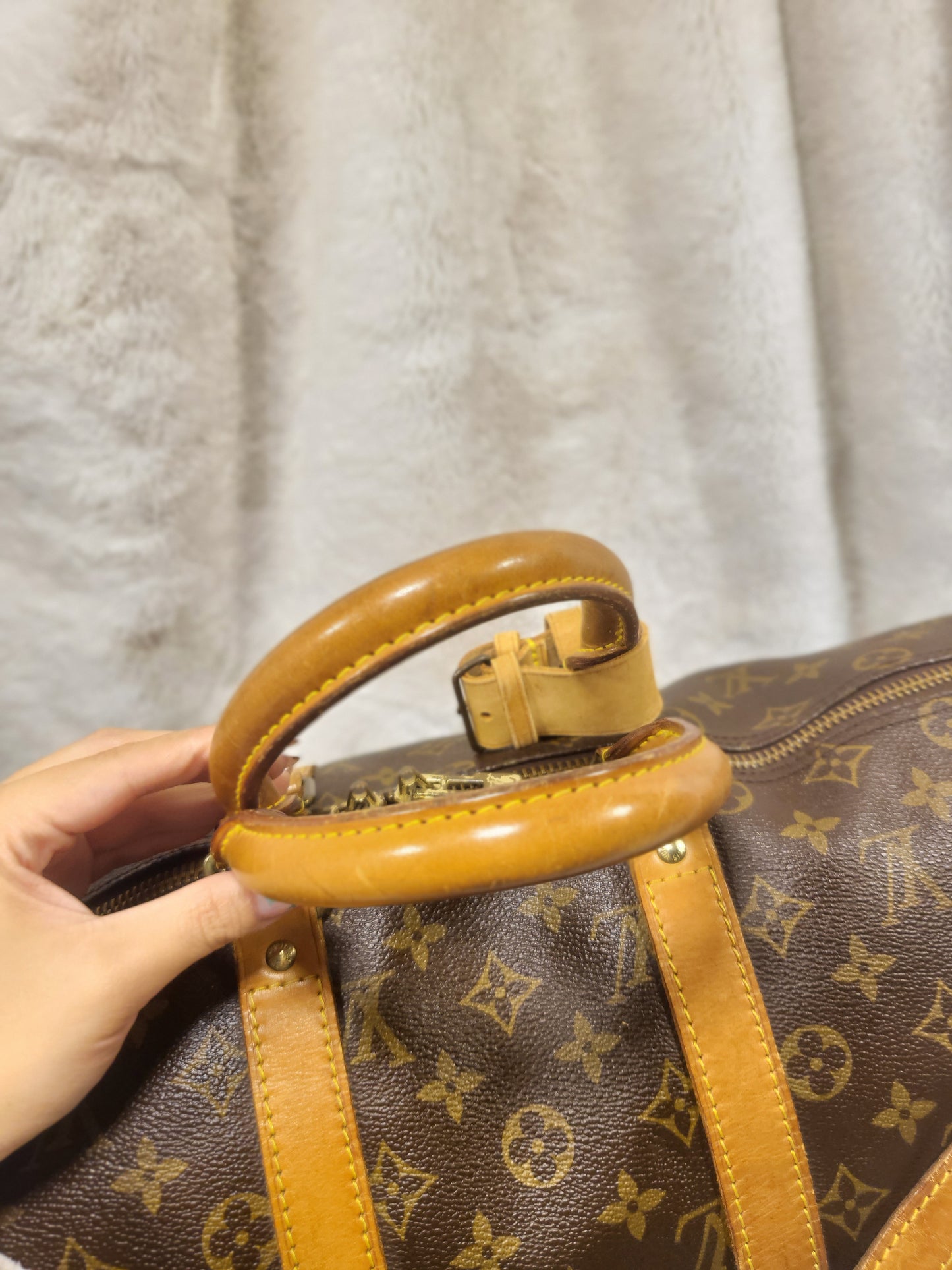 Authentic pre-owned Louis Vuitton Keepall 45 bandoliere travel luggage bag