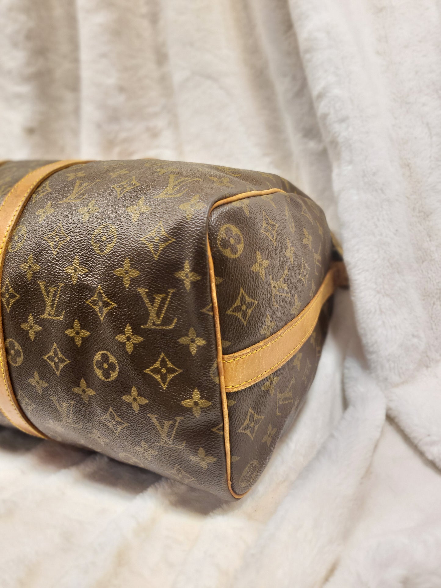 Authentic pre-owned Louis Vuitton Keepall 45 bandoliere travel luggage bag