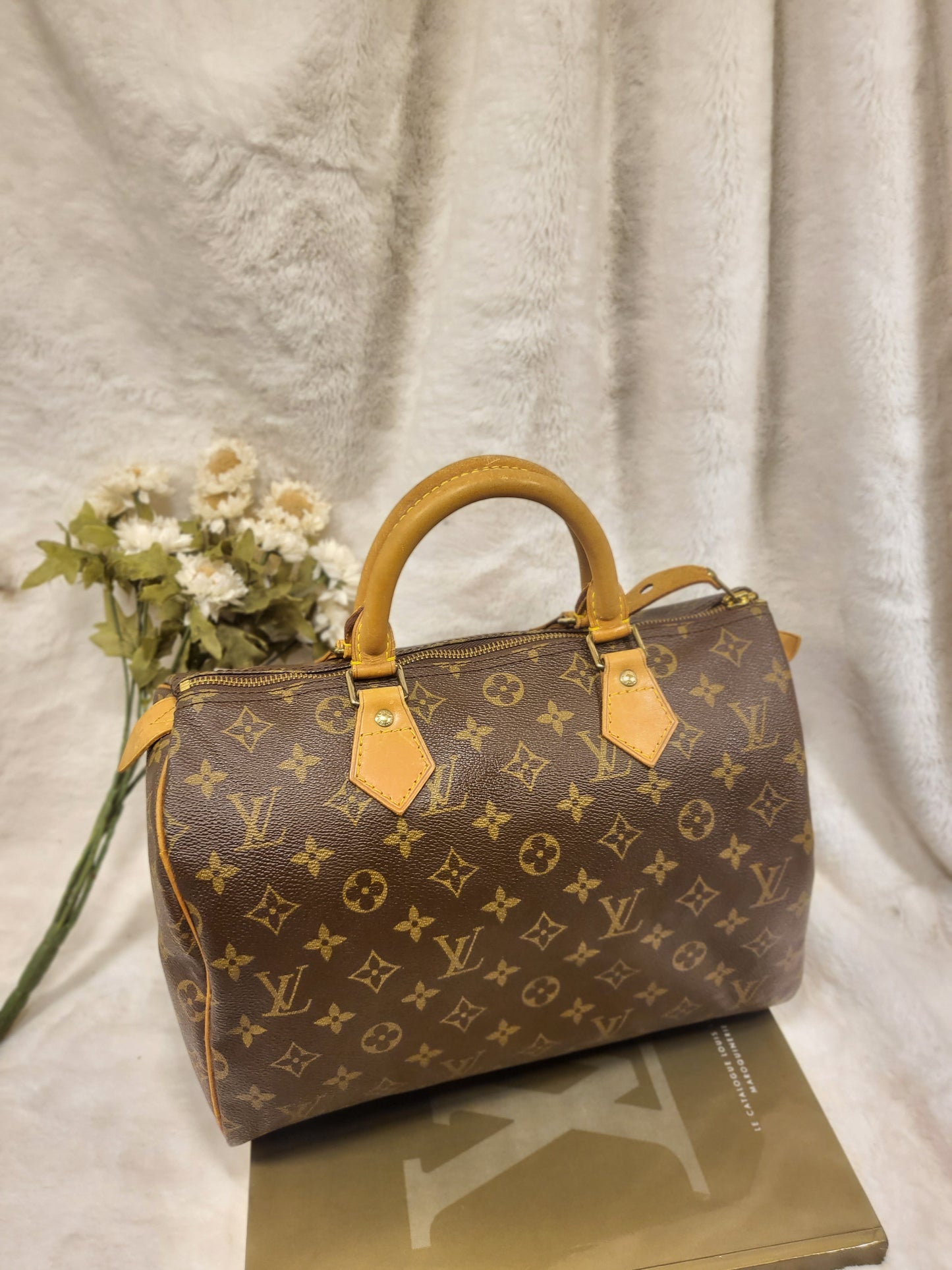Authentic pre-owned Louis Vuitton Speedy 30