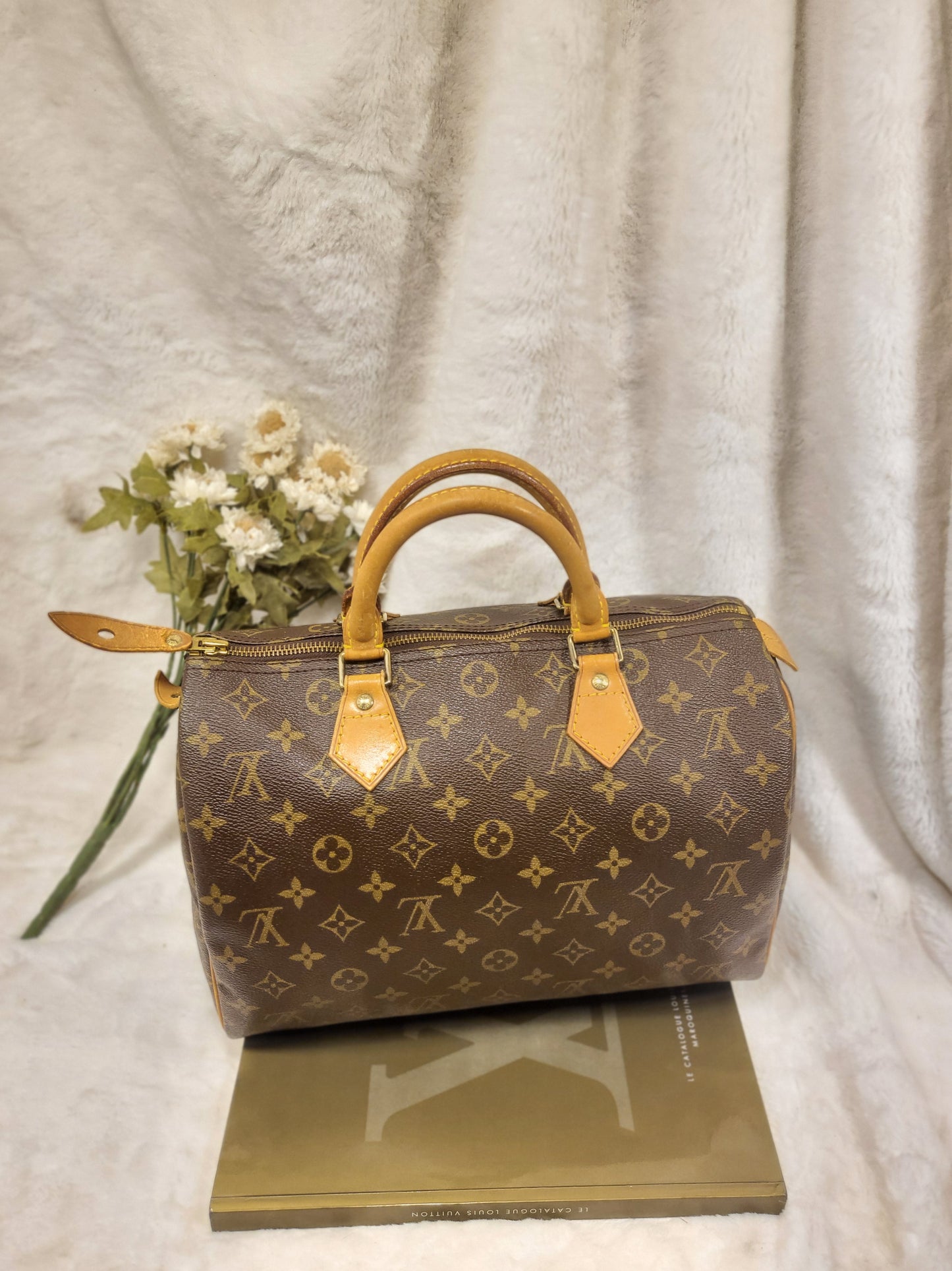 Authentic pre-owned Louis Vuitton Speedy 30