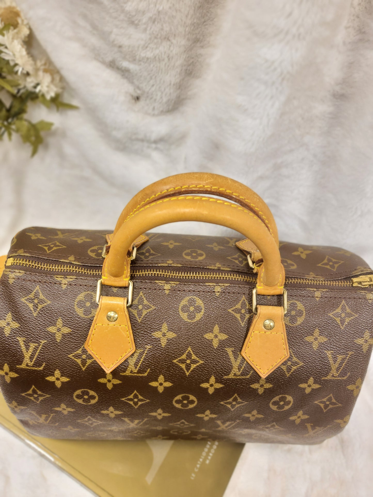 Authentic pre-owned Louis Vuitton Speedy 30