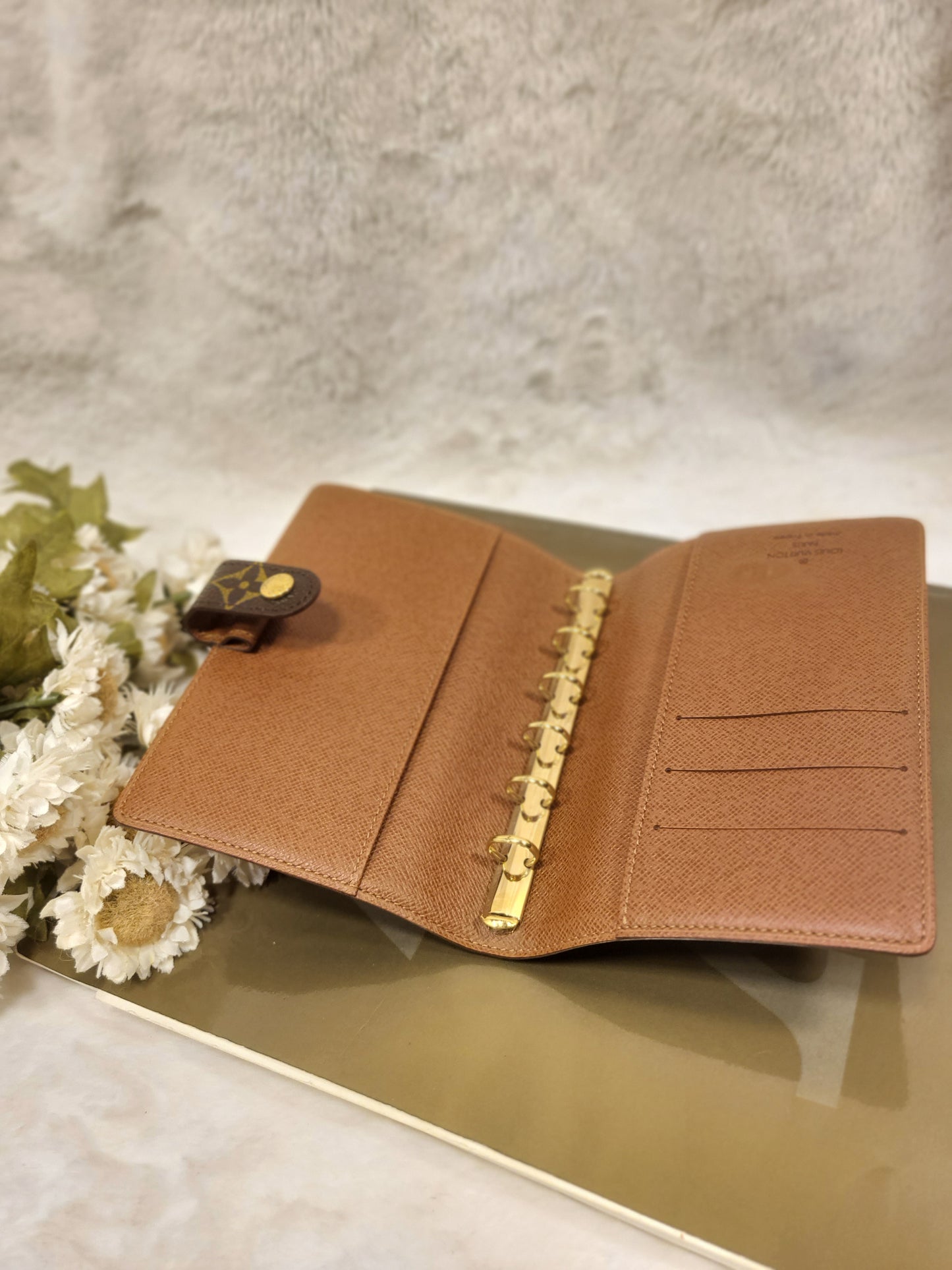 Authentic pre-owned Louis Vuitton Agenda pm