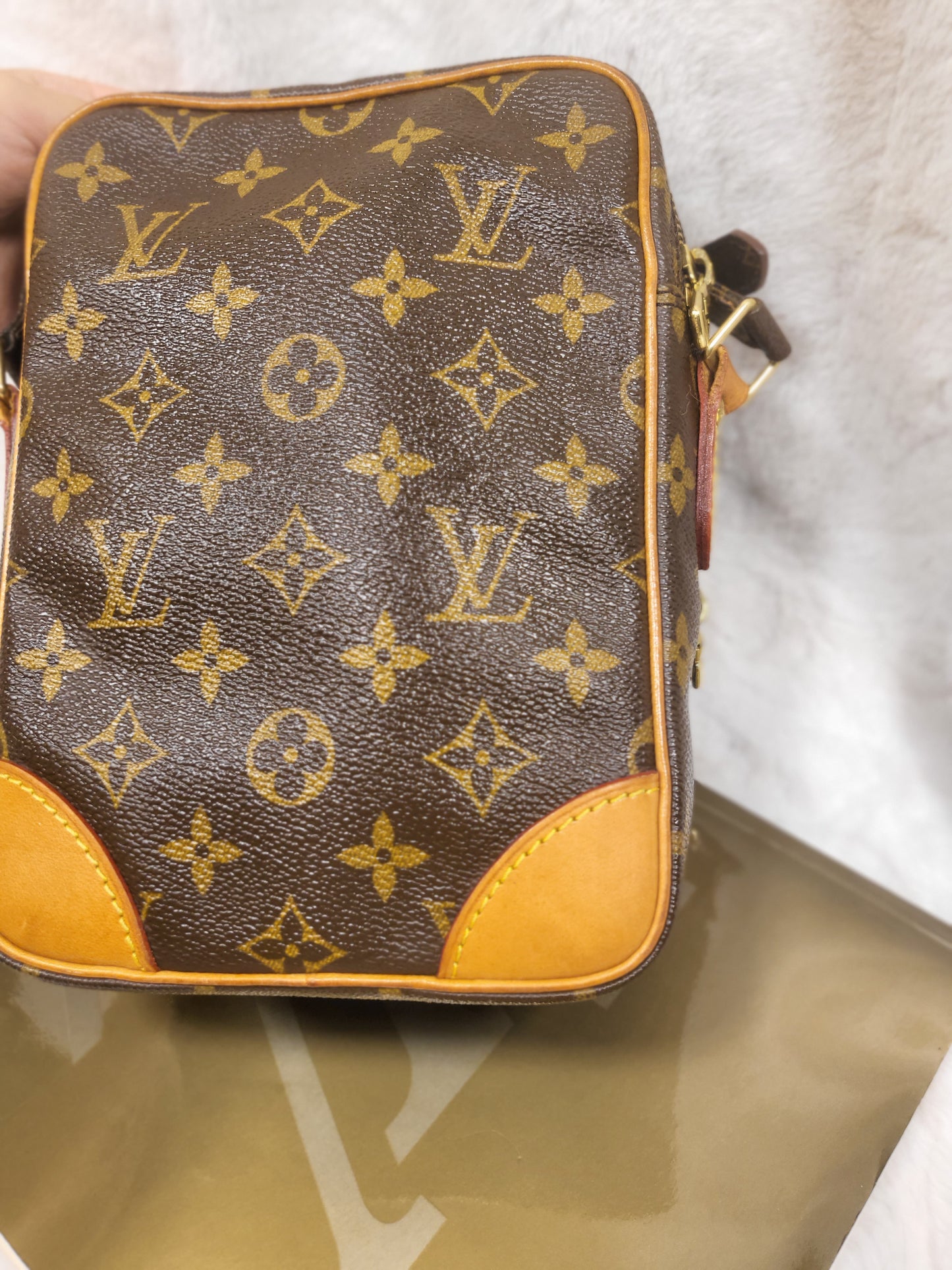 Authentic pre-owned Louis Vuitton Amazone pm crossbody shoulder bag