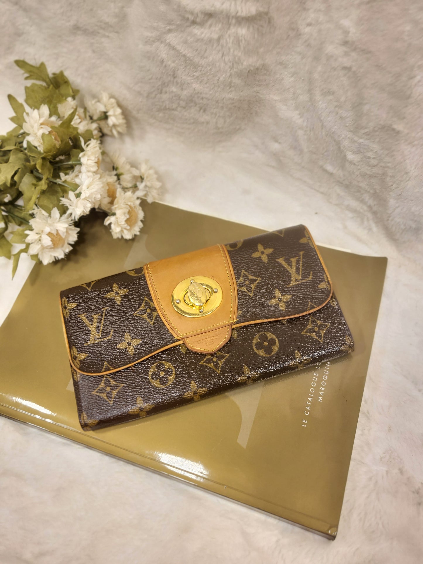 Authentic pre-owned Louis Vuitton Boetie wallet