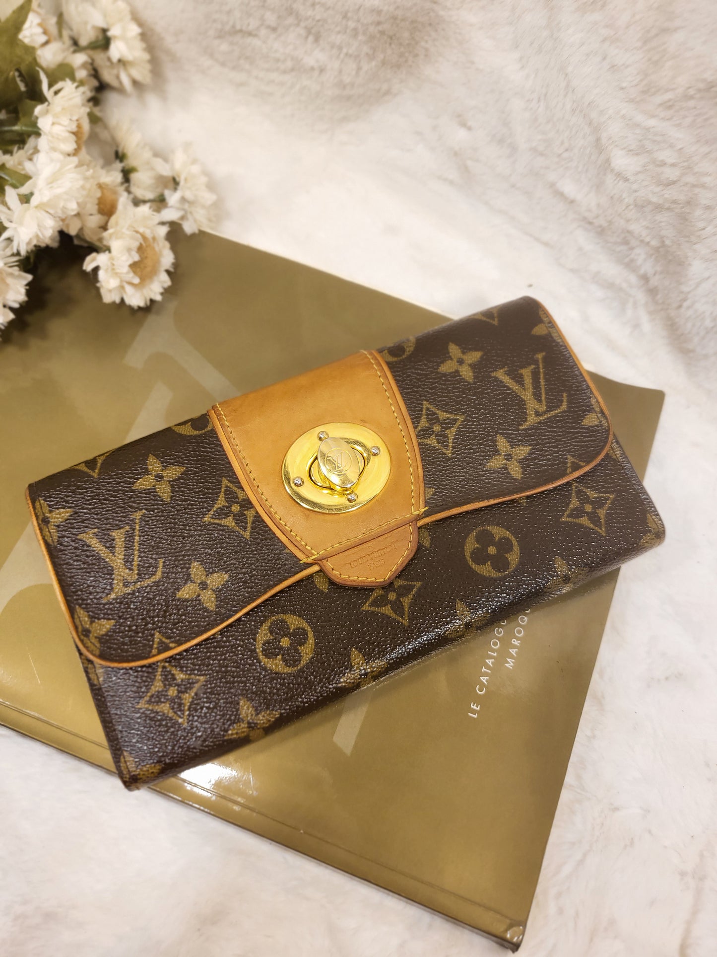 Authentic pre-owned Louis Vuitton Boetie wallet