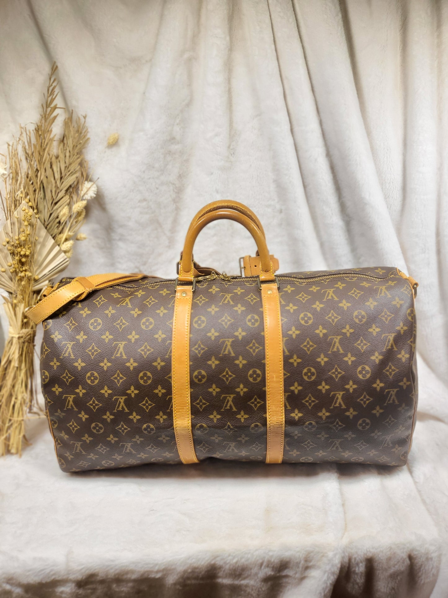Authentic pre-owned Louis Vuitton Keepall 55 bandoliere