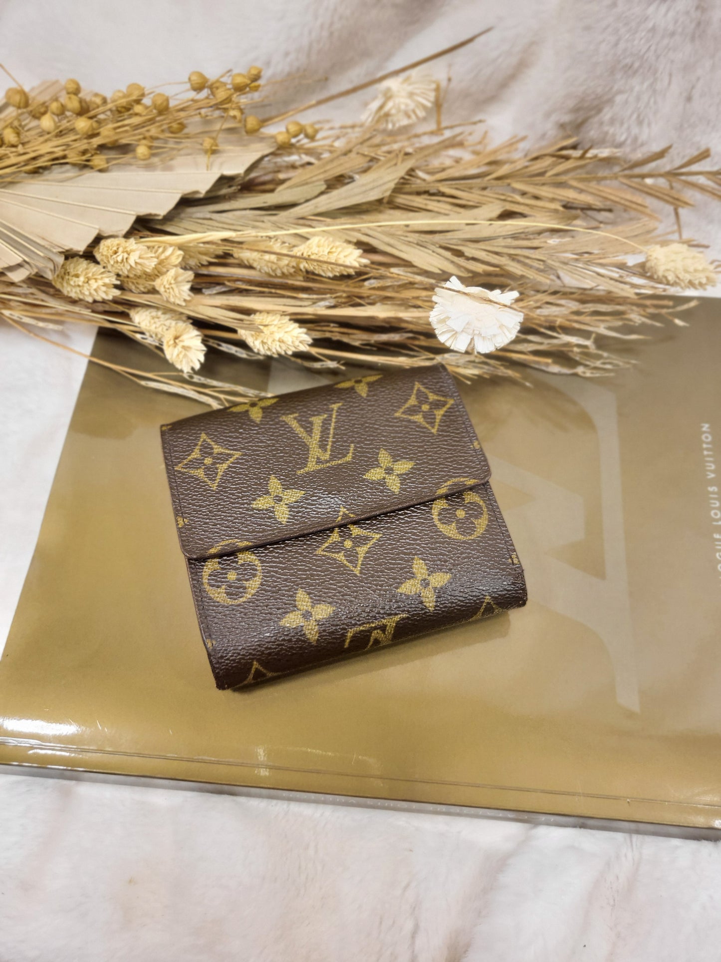 Authentic pre-owned Louis Vuitton Elise Trifold wallet