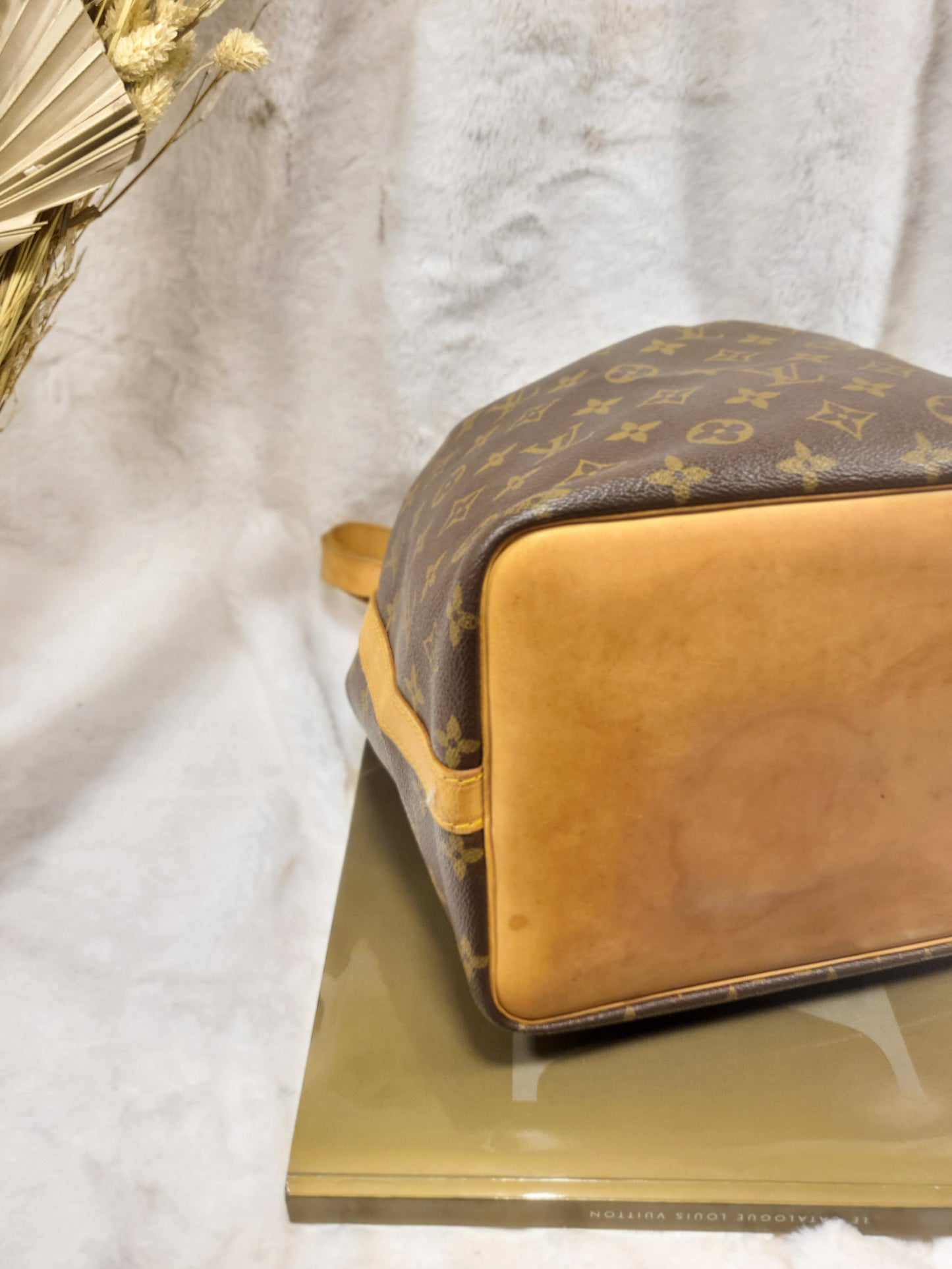 Authentic pre-owned Louis Vuitton Petit Noe bucket shoulder bag