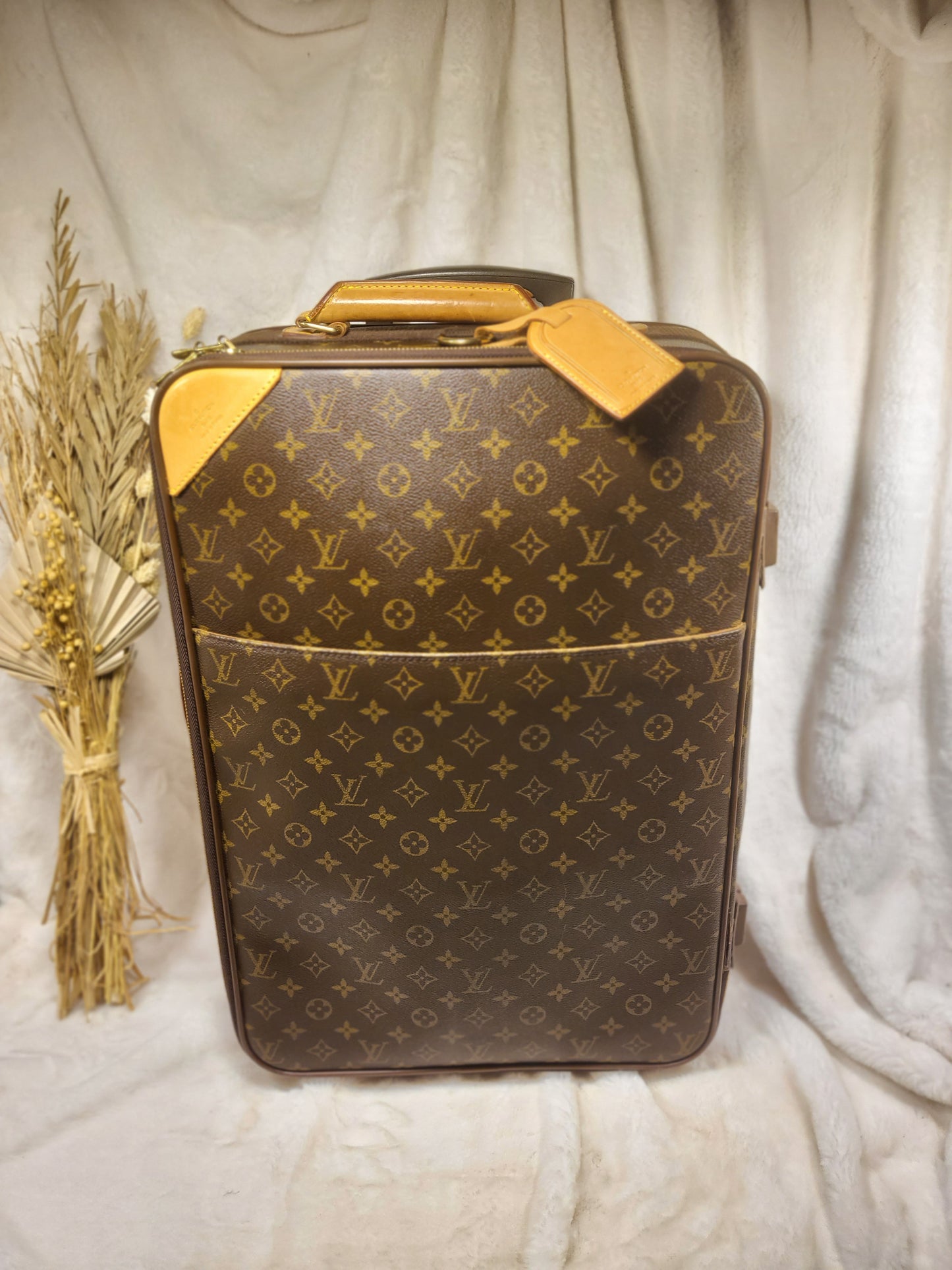 Authentic pre-owned Louis Vuitton Pegase 55 suitcase carry on