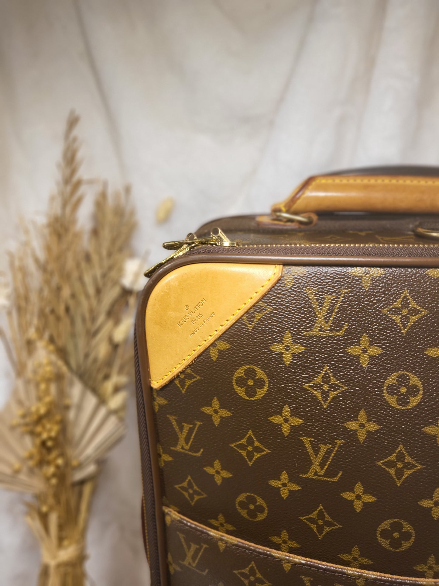 Authentic pre-owned Louis Vuitton Pegase 55 suitcase carry on