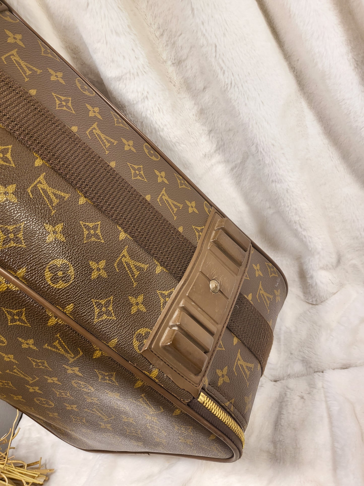 Authentic pre-owned Louis Vuitton Pegase 55 suitcase carry on