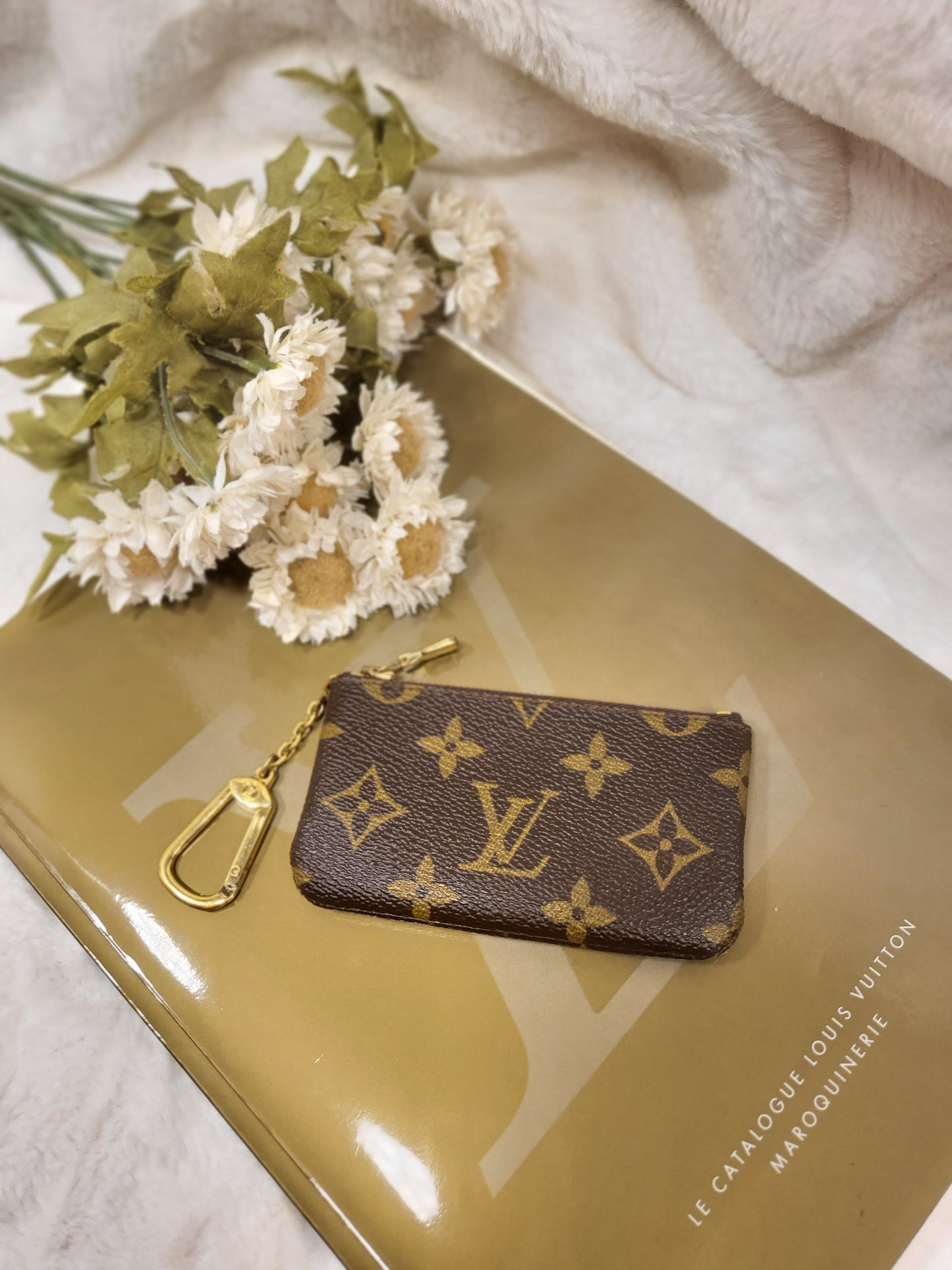 Authentic pre-owned Louis Vuitton Key cle pouch