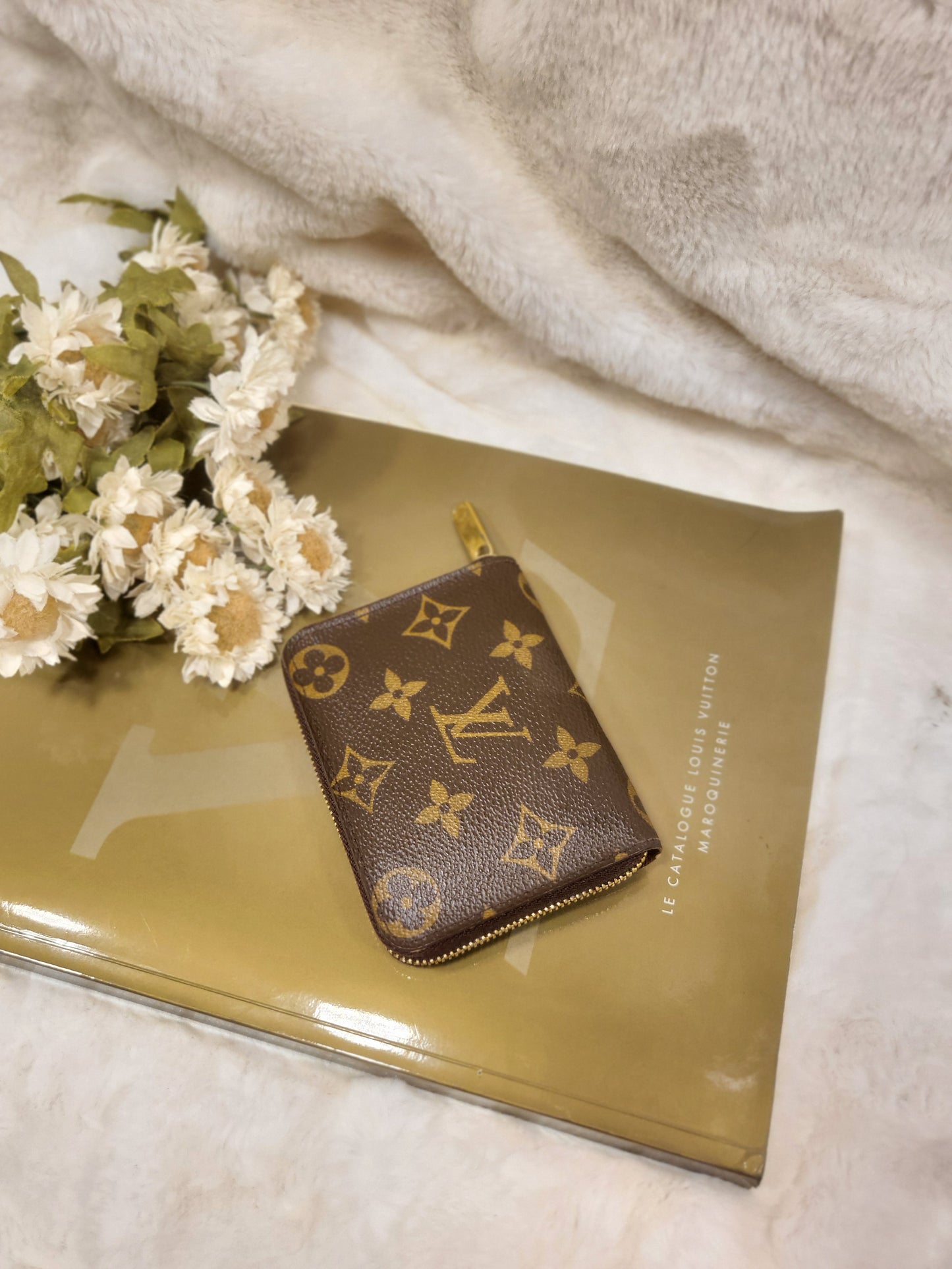 Authentic pre-owned Louis Vuitton compact zippy wallet
