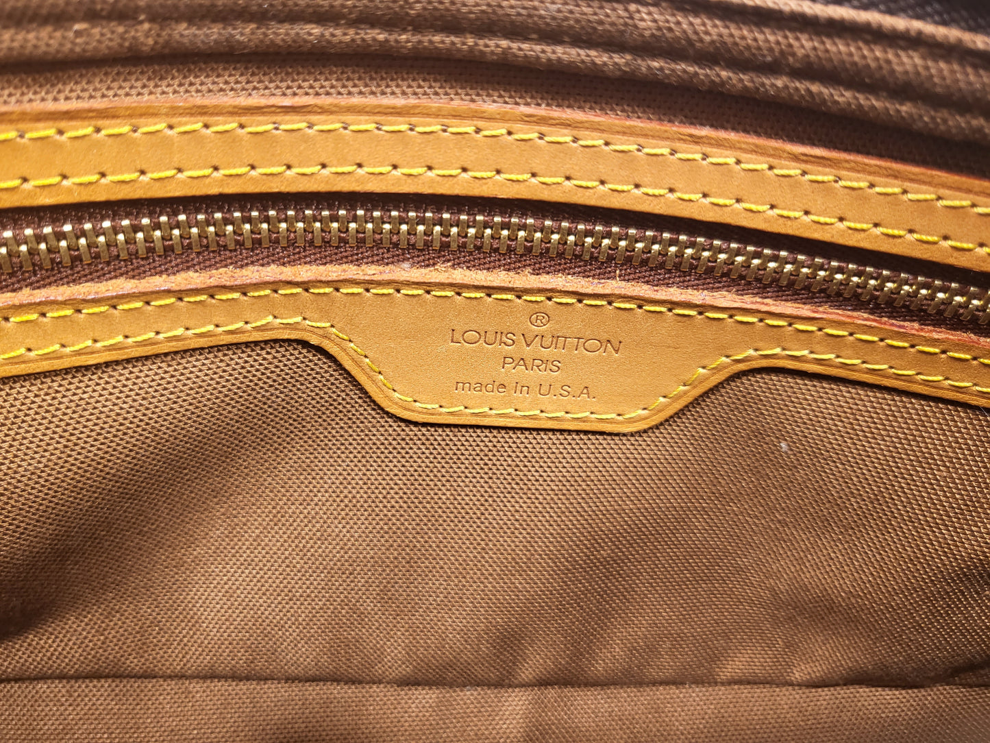 Authentic pre-owned Louis Vuitton Trotteur crossbody shoulder bag