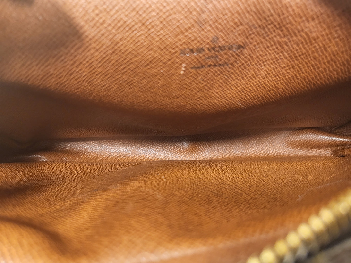 Authentic pre-owned Louis Vuitton Saint Germain 23 crossbody shoulder bag