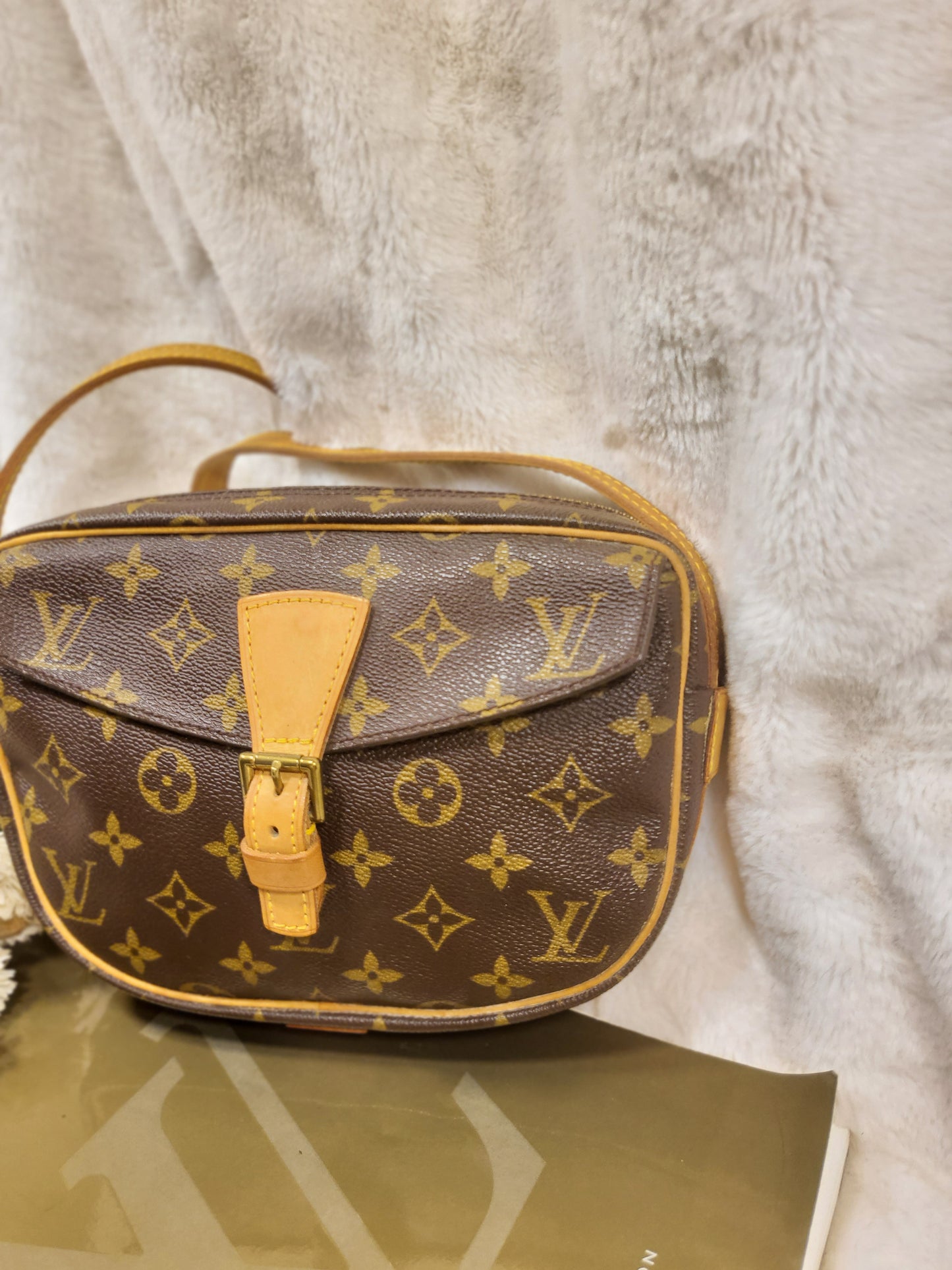 Authentic pre-owned Louis Vuitton Jeune Fille pm crossbody shoulder bag