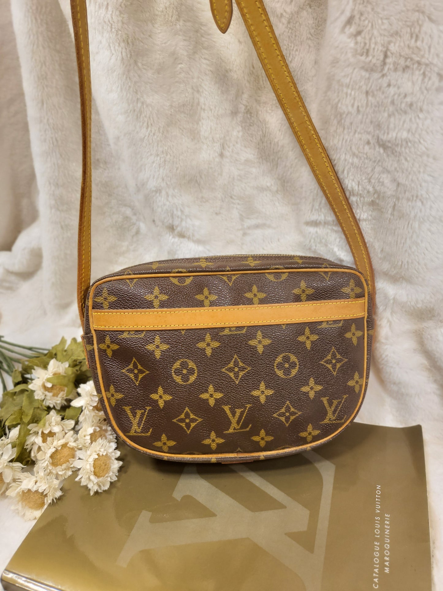 Authentic pre-owned Louis Vuitton Jeune Fille pm crossbody shoulder bag