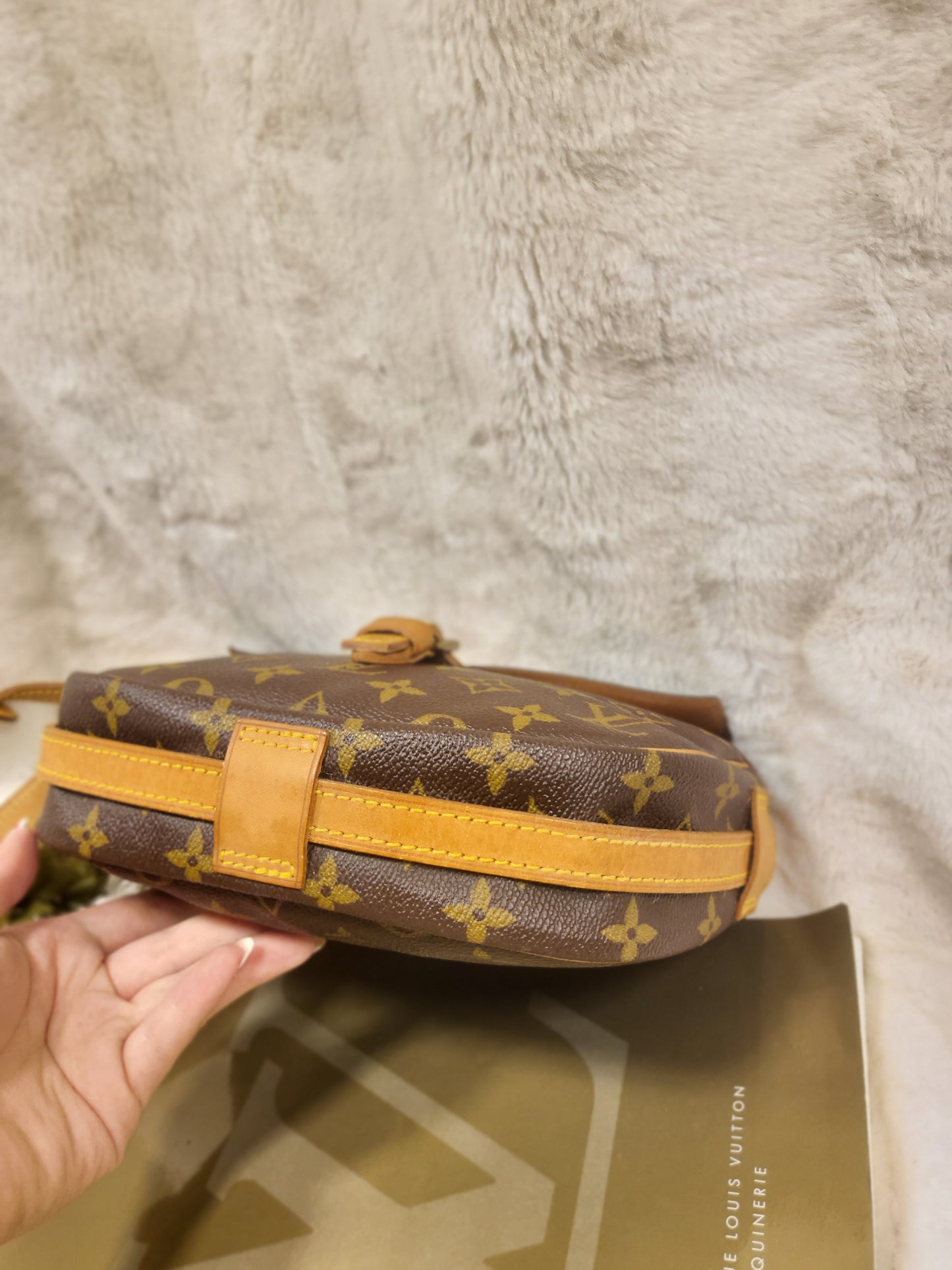 Authentic pre-owned Louis Vuitton Jeune Fille pm crossbody shoulder bag