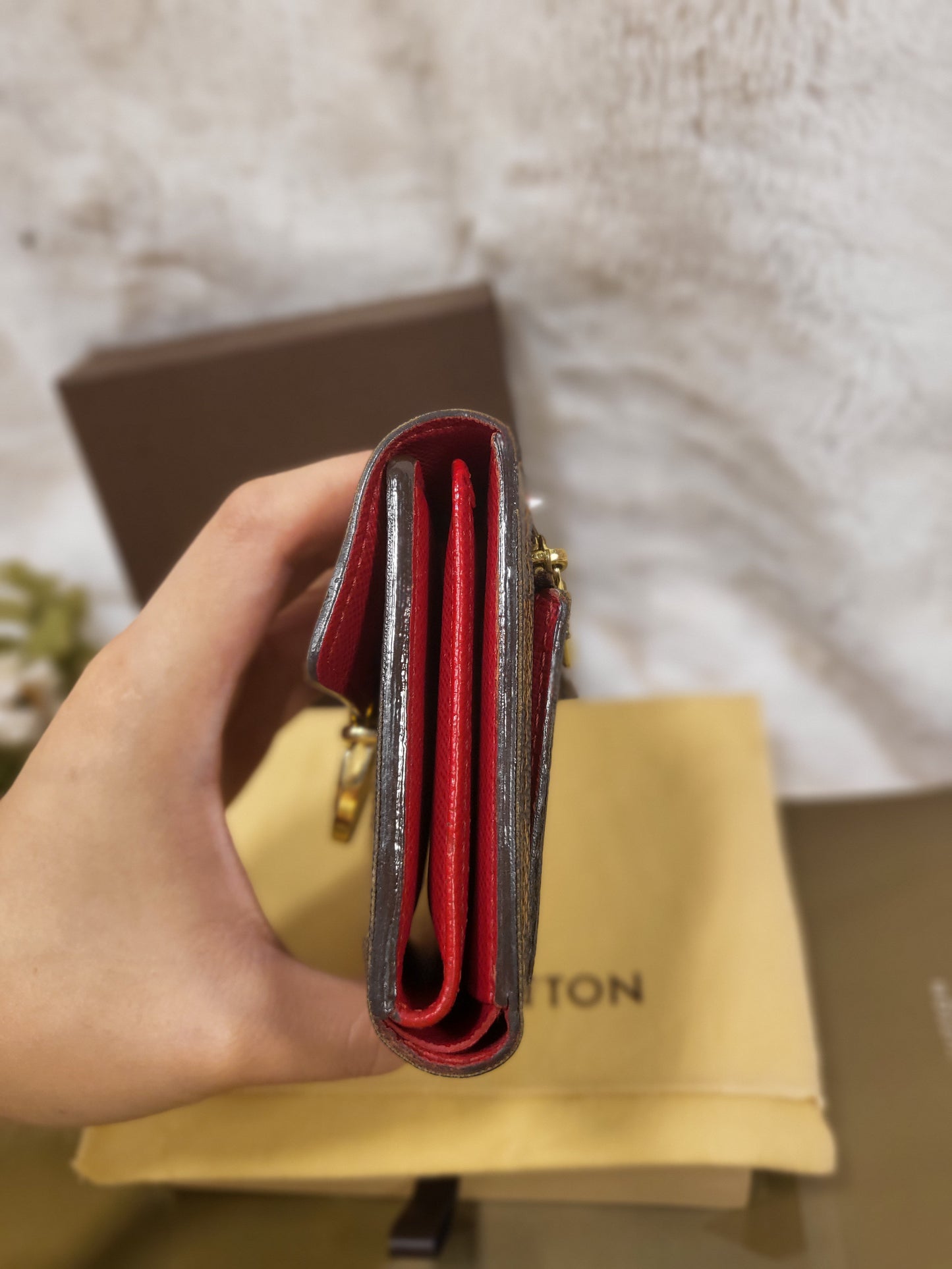 Authentic pre-owned Louis Vuitton Koala damier ebene wallet