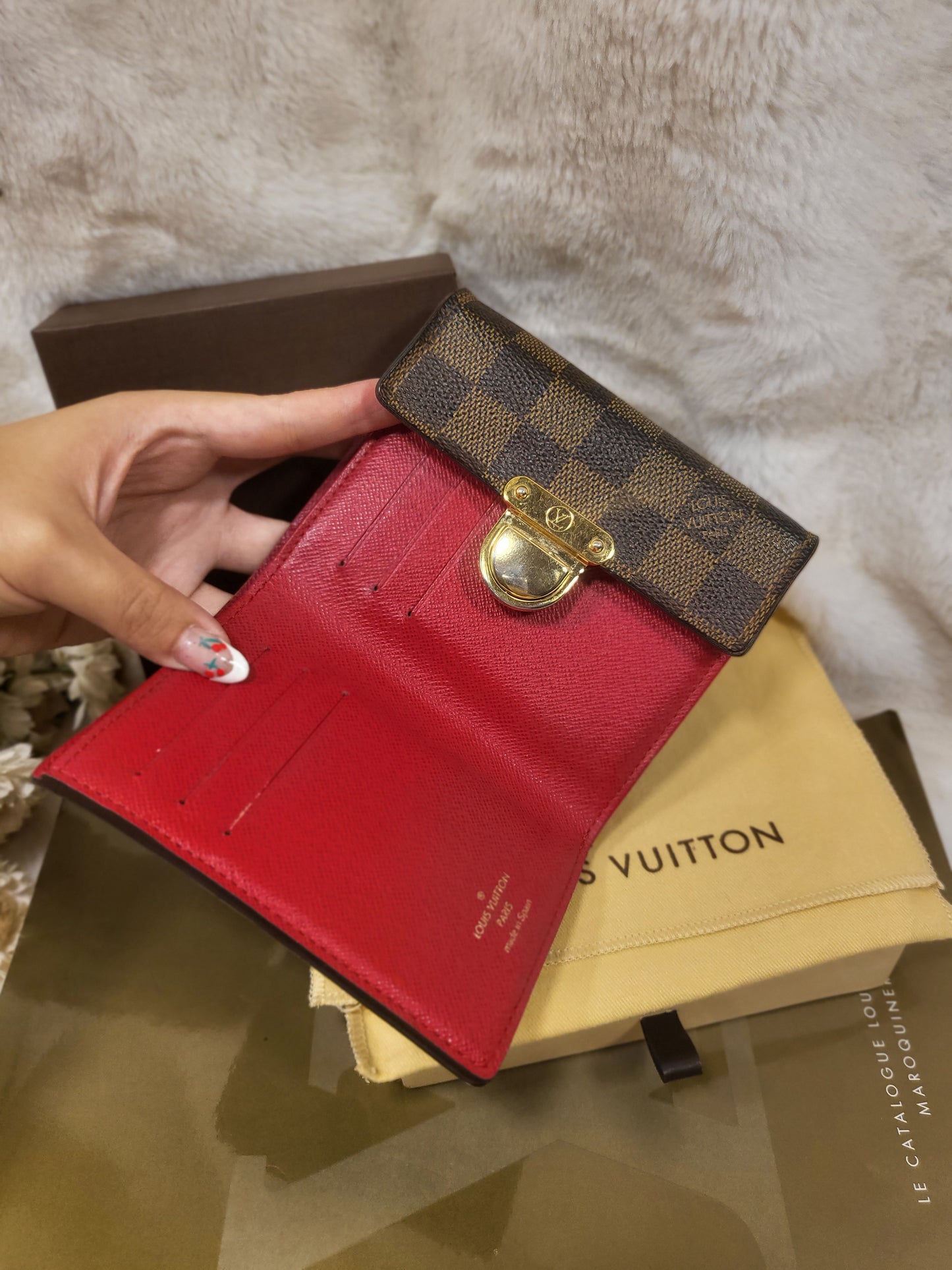 Authentic pre-owned Louis Vuitton Koala damier ebene wallet