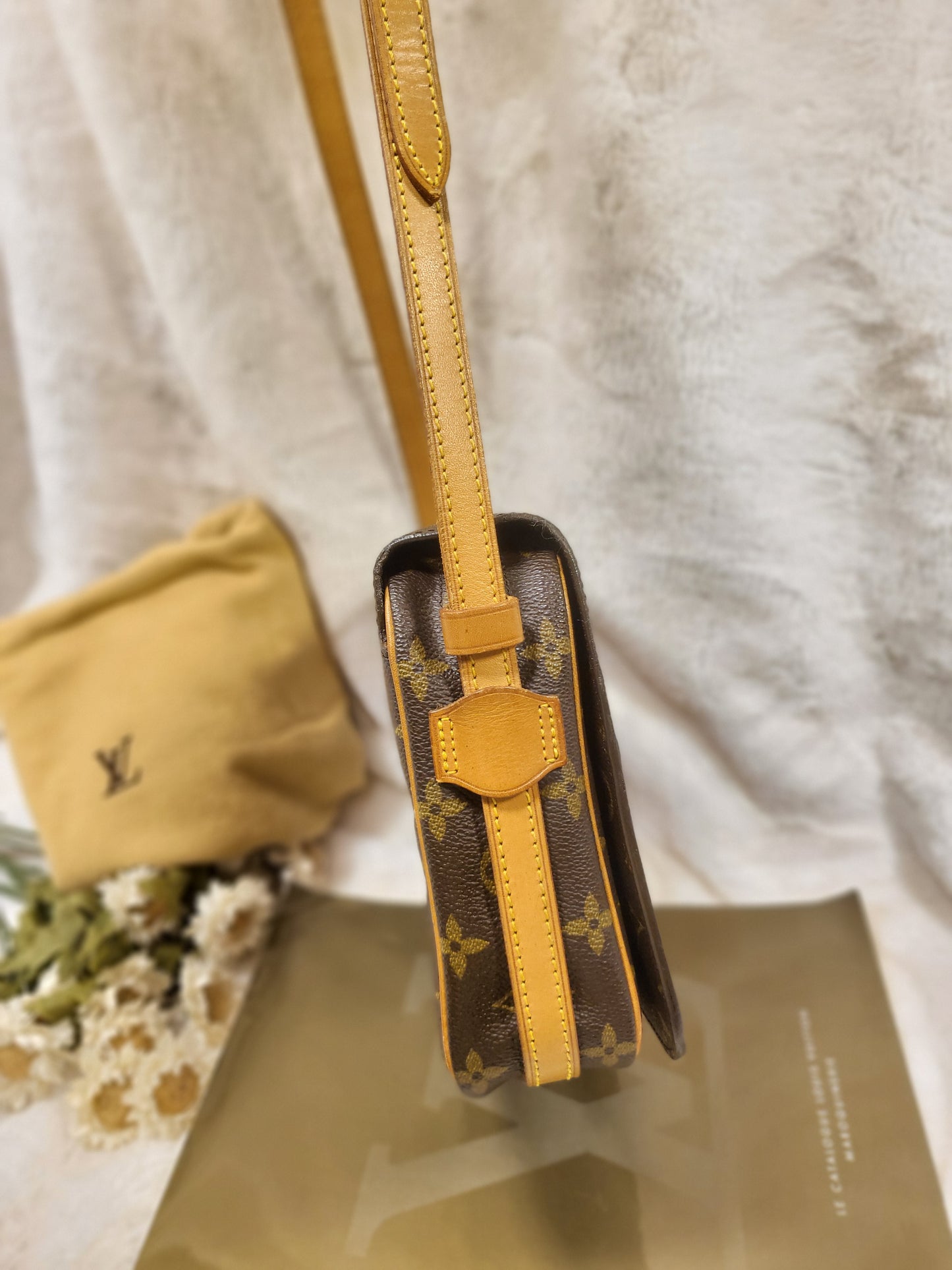 Authentic pre-owned Louis Vuitton Saint Germain 28 crossbody shoulder bag